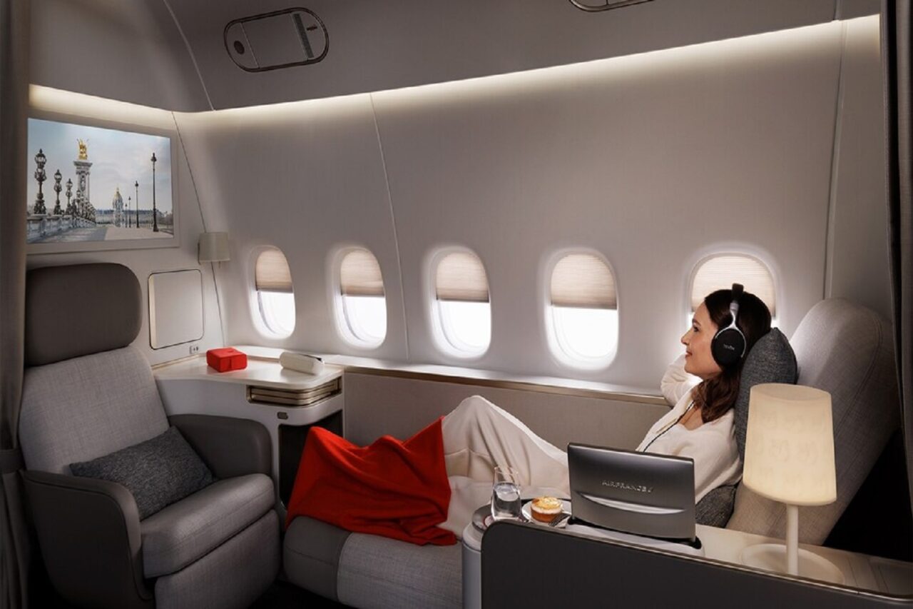 Kit De Confort Première Classe Air France - Trousse De Voyage - Neuf