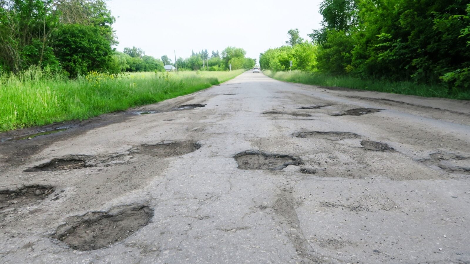 Le Pire Du Pays L tat Des Routes En le de France Accabl Par Un le-pire-du-pays-l-tat-des-routes-en-le-de-france-accabl-par-un