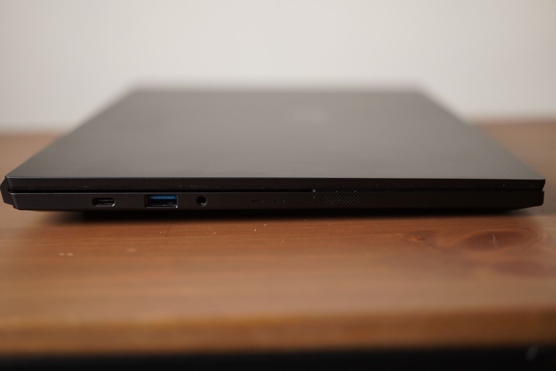 Acer Predator Triton 14 Ai (20)
