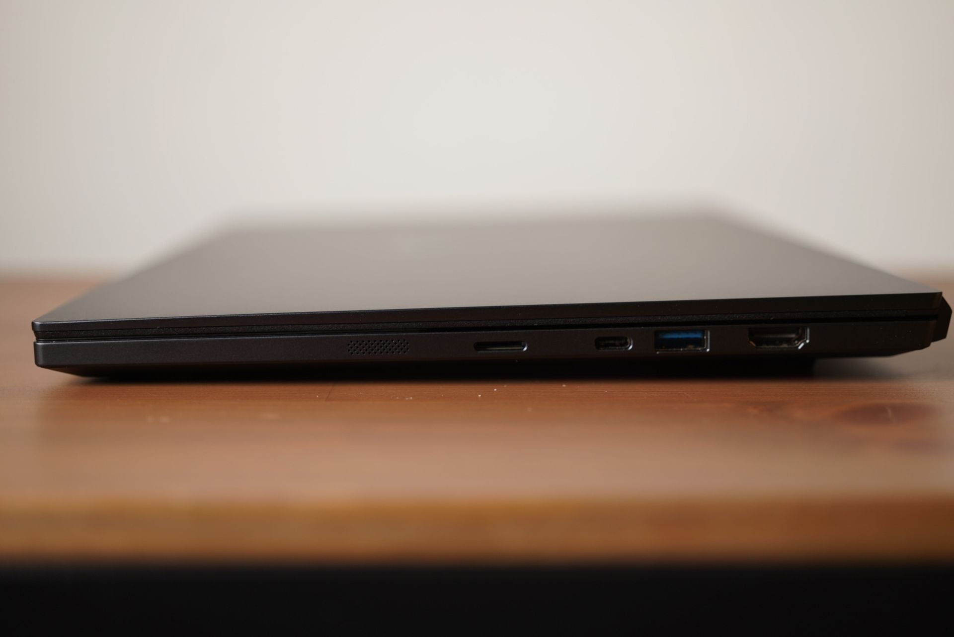Acer Predator Triton 14 Ai (21)