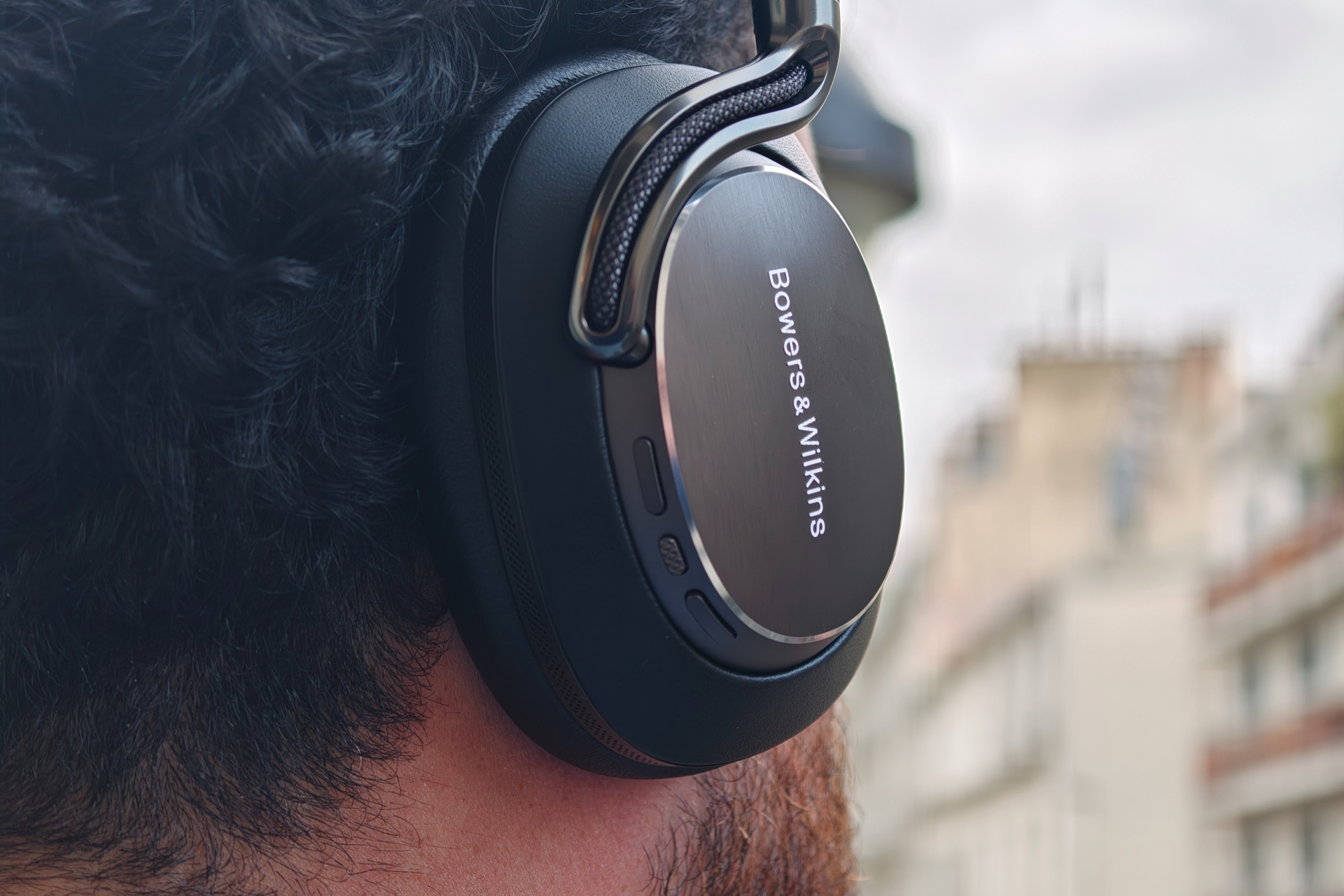 Test Bowers & Wilkins Px8 S2 design luxe confort