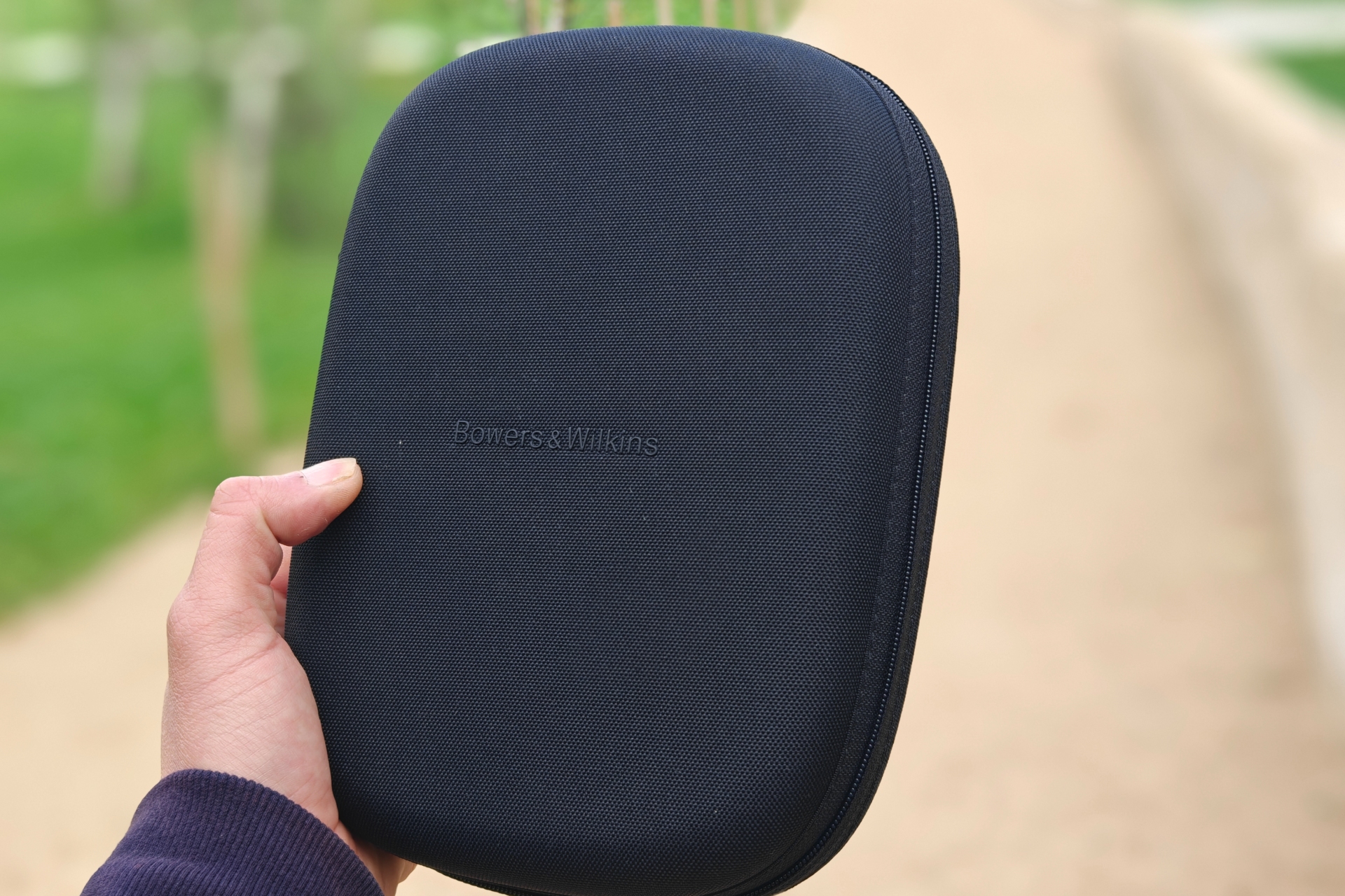 Test Bowers & Wlikins Px8 S2 housse transport