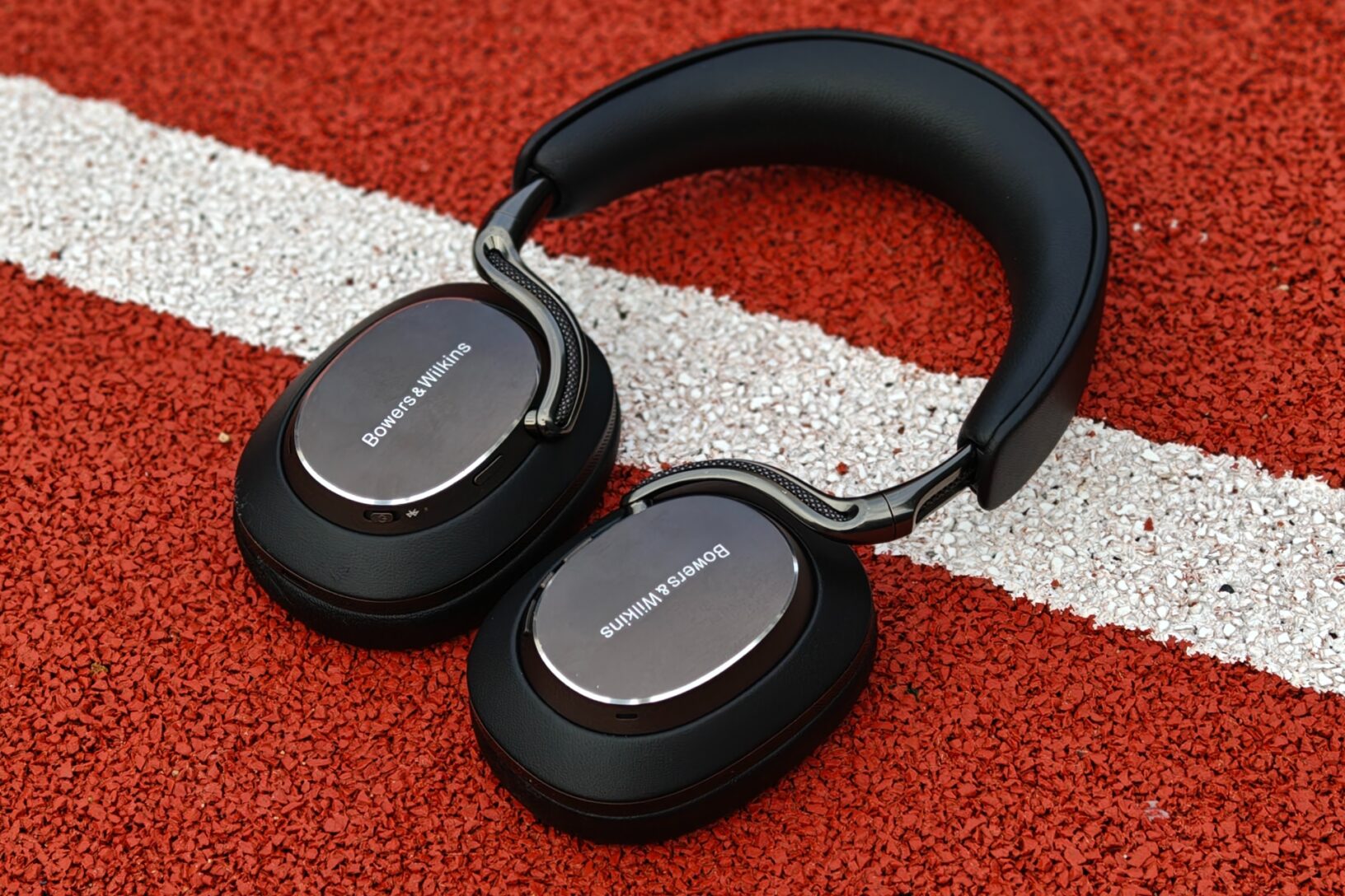 Test Bowers & Wilkins Px8 S2, un casque pour les audiophiles — free download