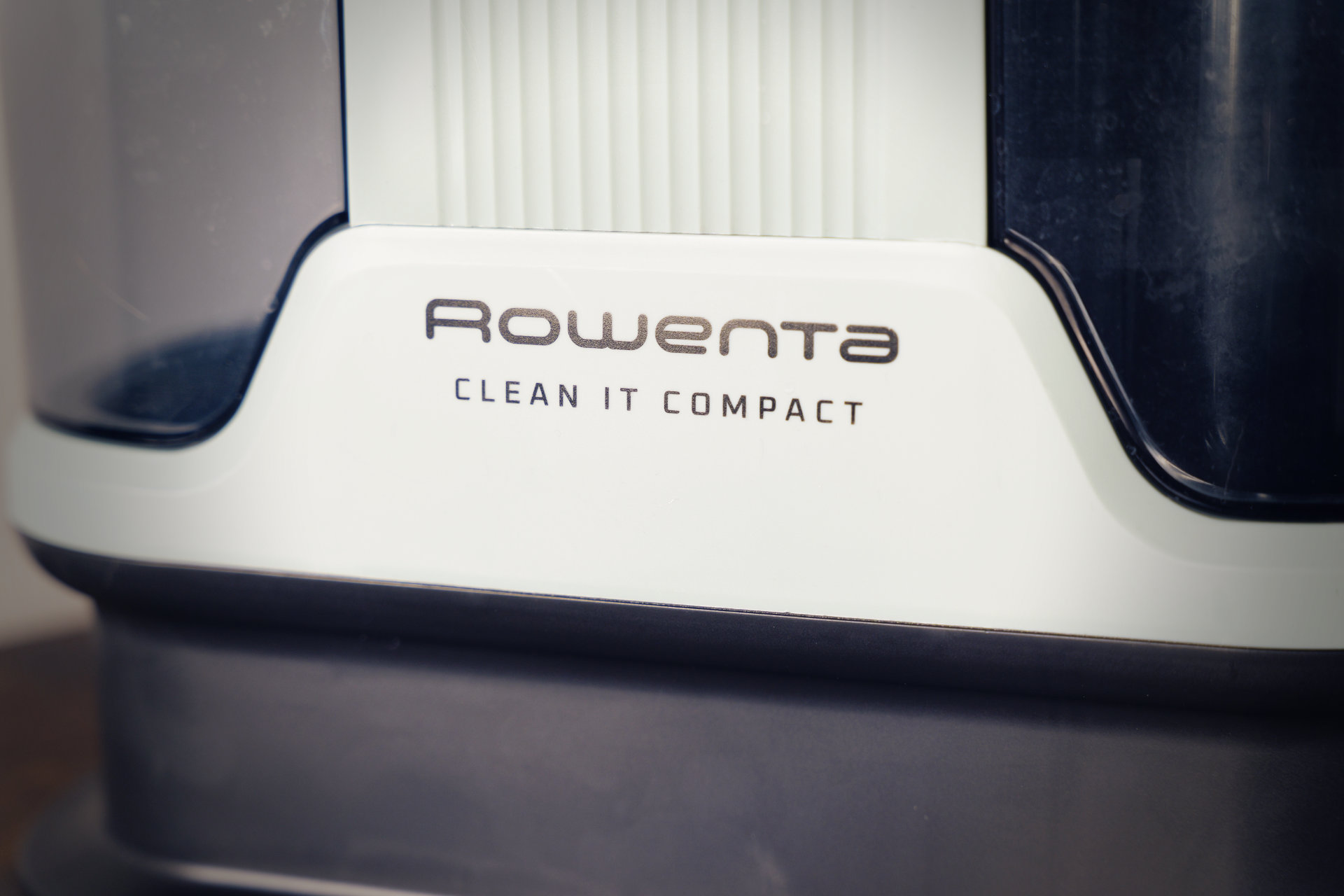 Rowenta Clean It Compact Logo