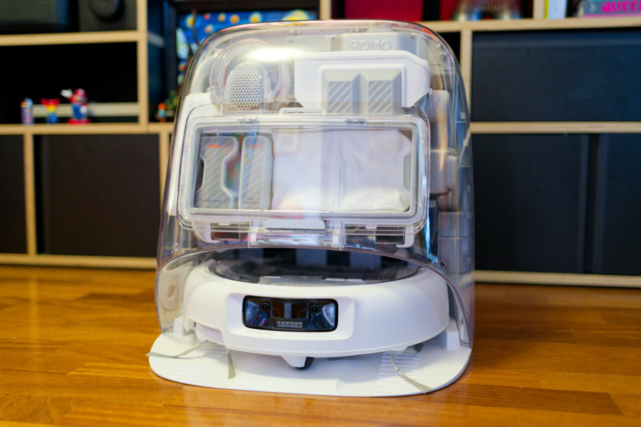 Robot Aspirateur-laveur DJI ROMO P – Design Transparent, 25000 Pa, Station Auto-nettoyante – Nettoyage Mains Libres