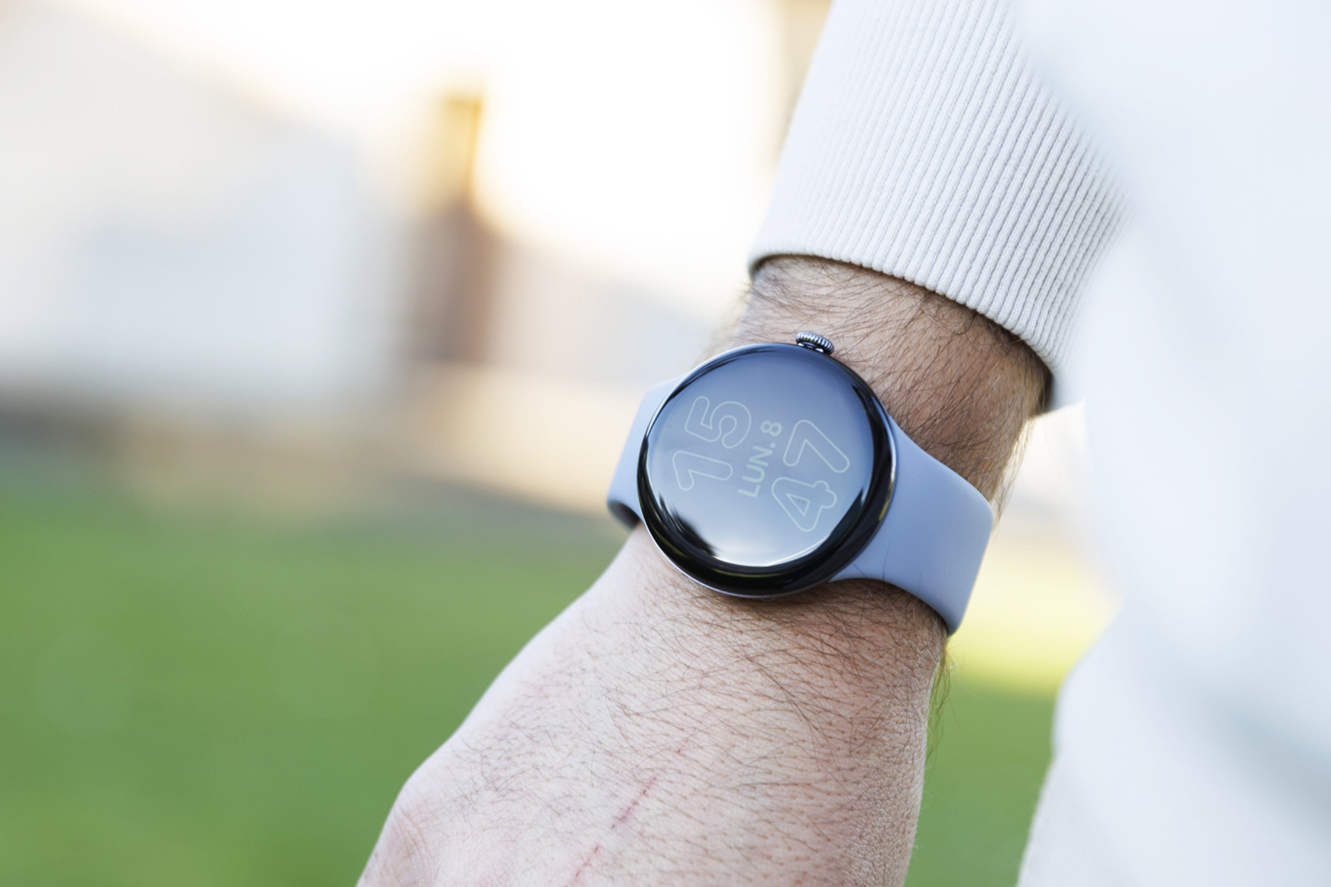 Google Pixel Watch 4 3