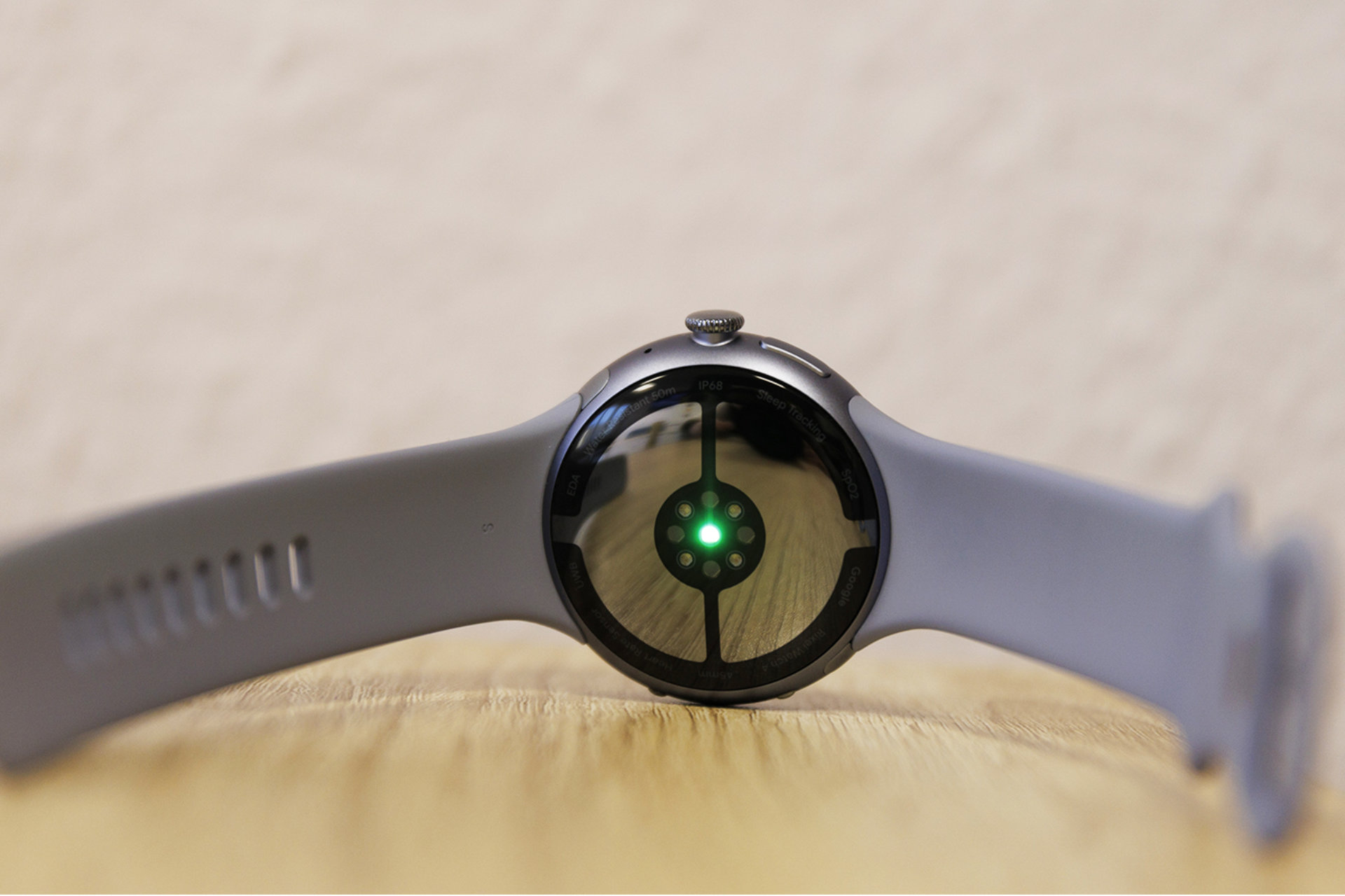 Google Pixel Watch 4 6