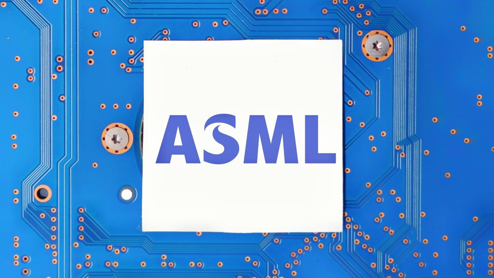 Le joyau technologique européen chute de 7 % à cause d’une percée chinoise : voici ce qu’on sait de ces machines qui font trembler ASML