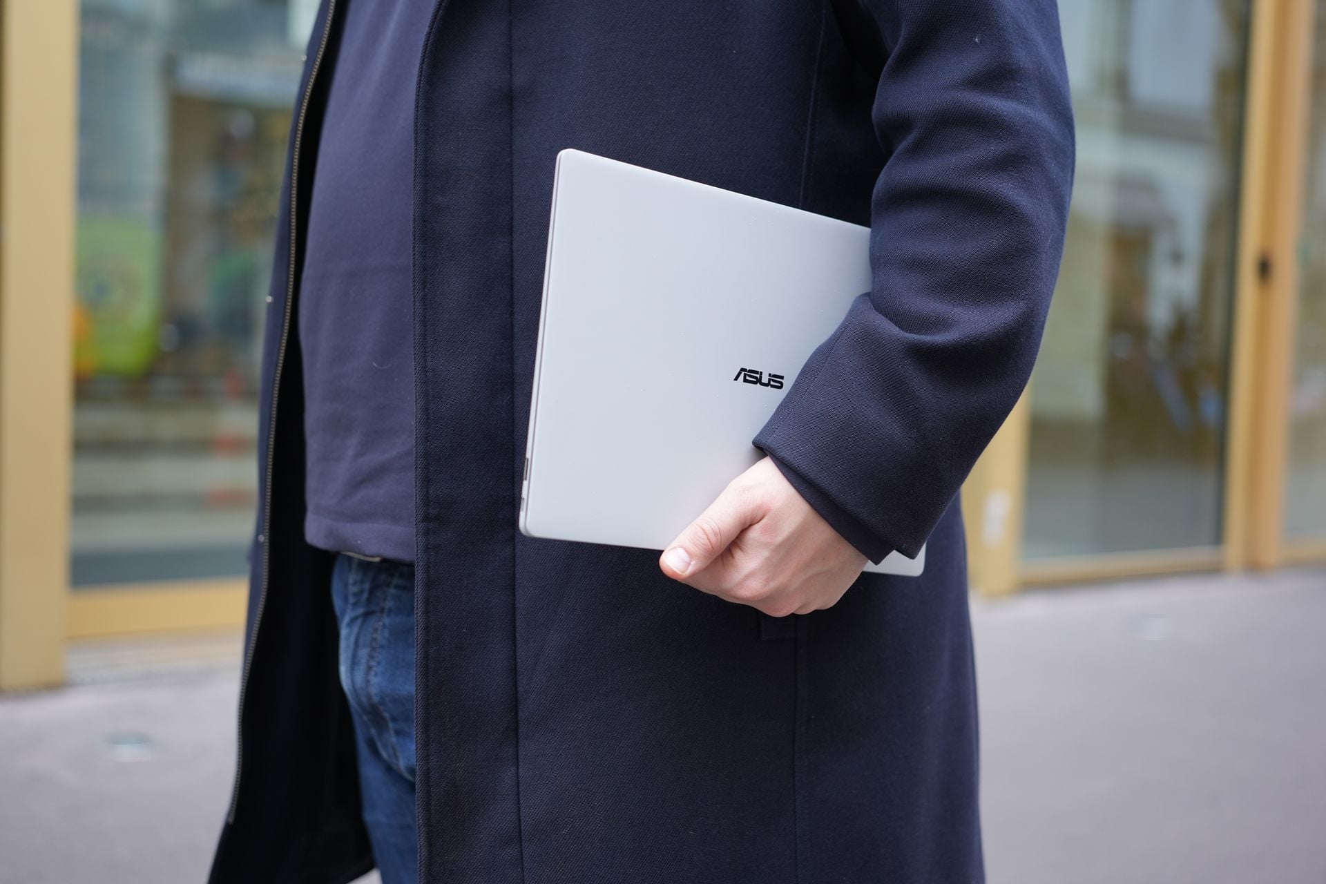 Asus Expertbook Ultra (32)