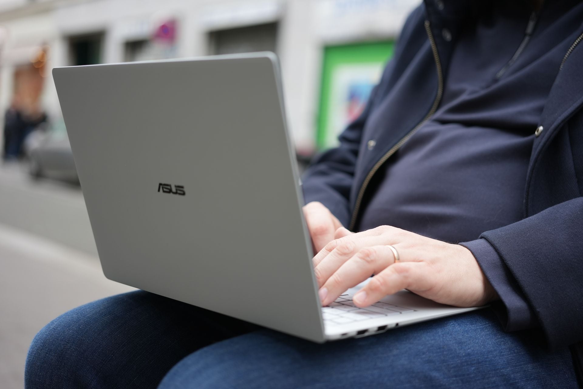 Asus Expertbook Ultra (54)