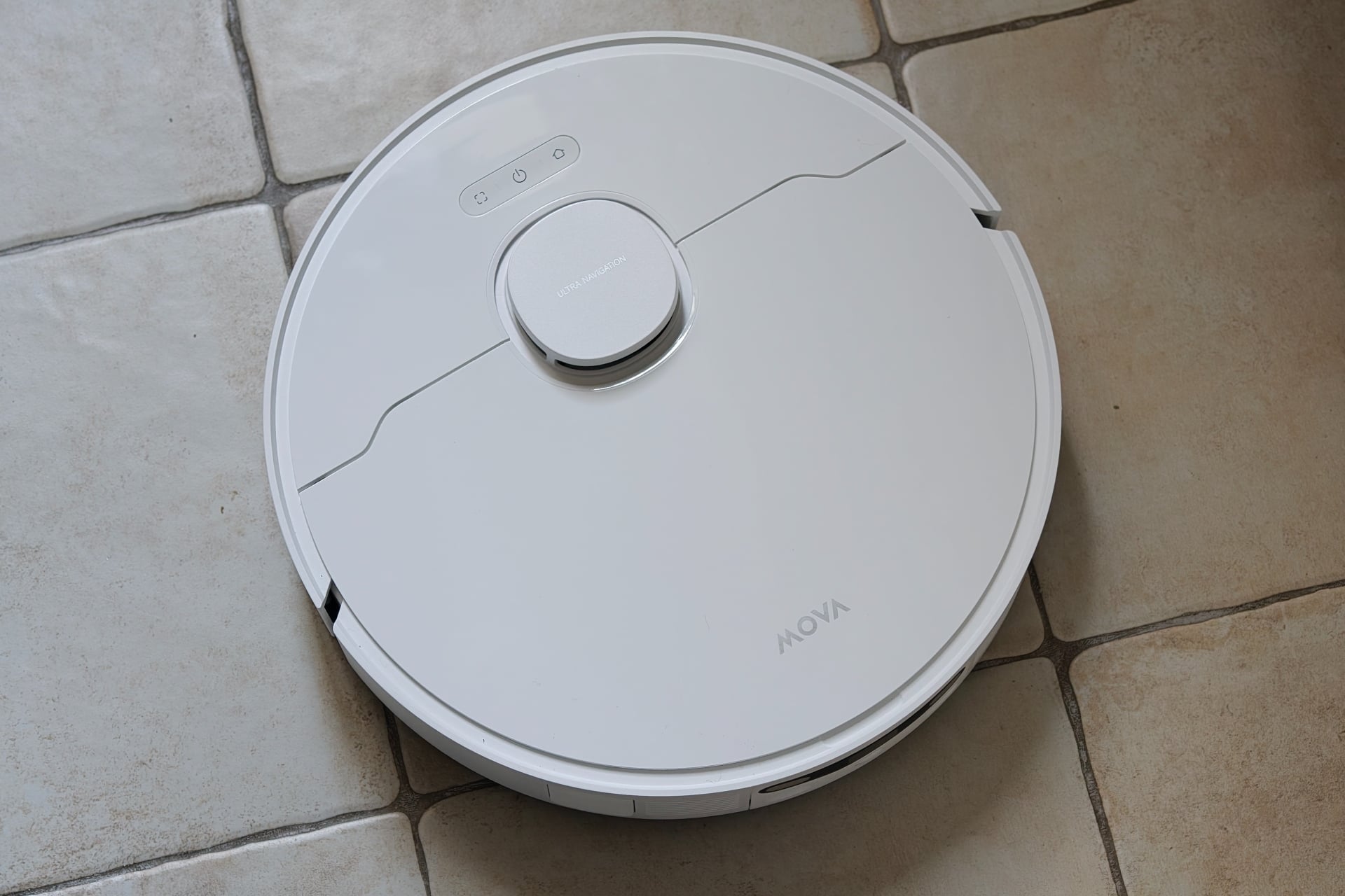 E40 Ultra test detection obstacle et nettoyage eau froide