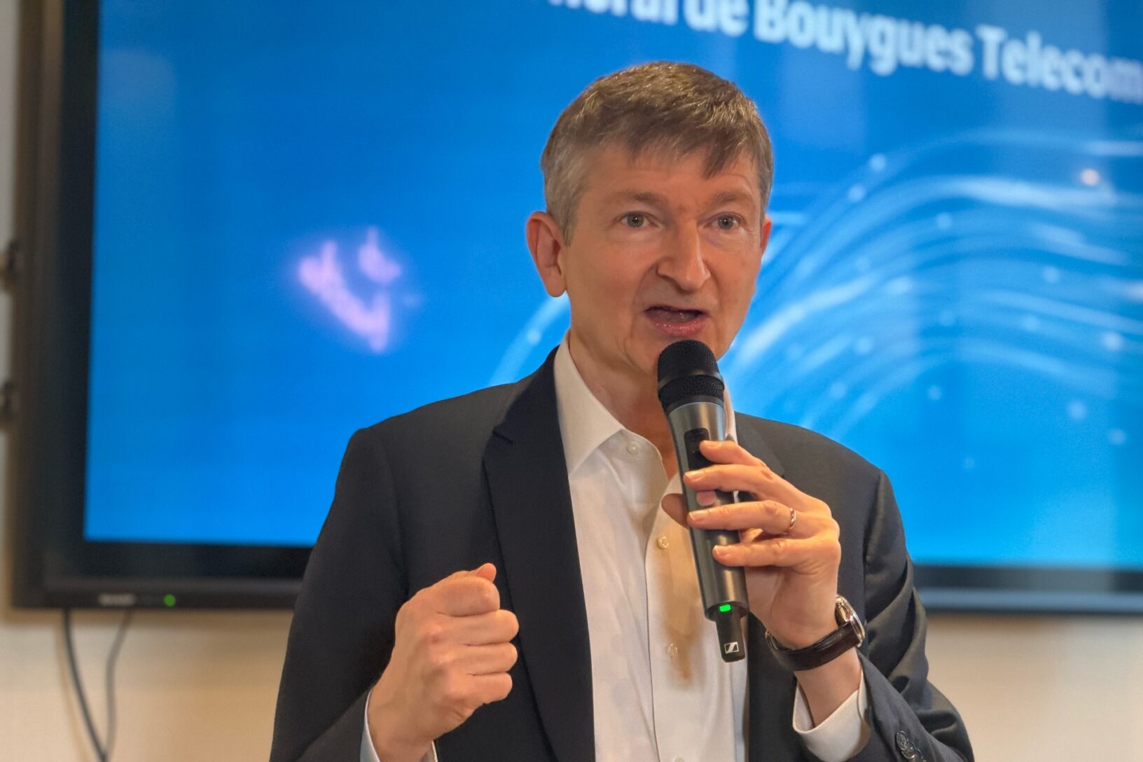 Pannes internet, box, prix : Bouygues Telecom vole au secours des ...