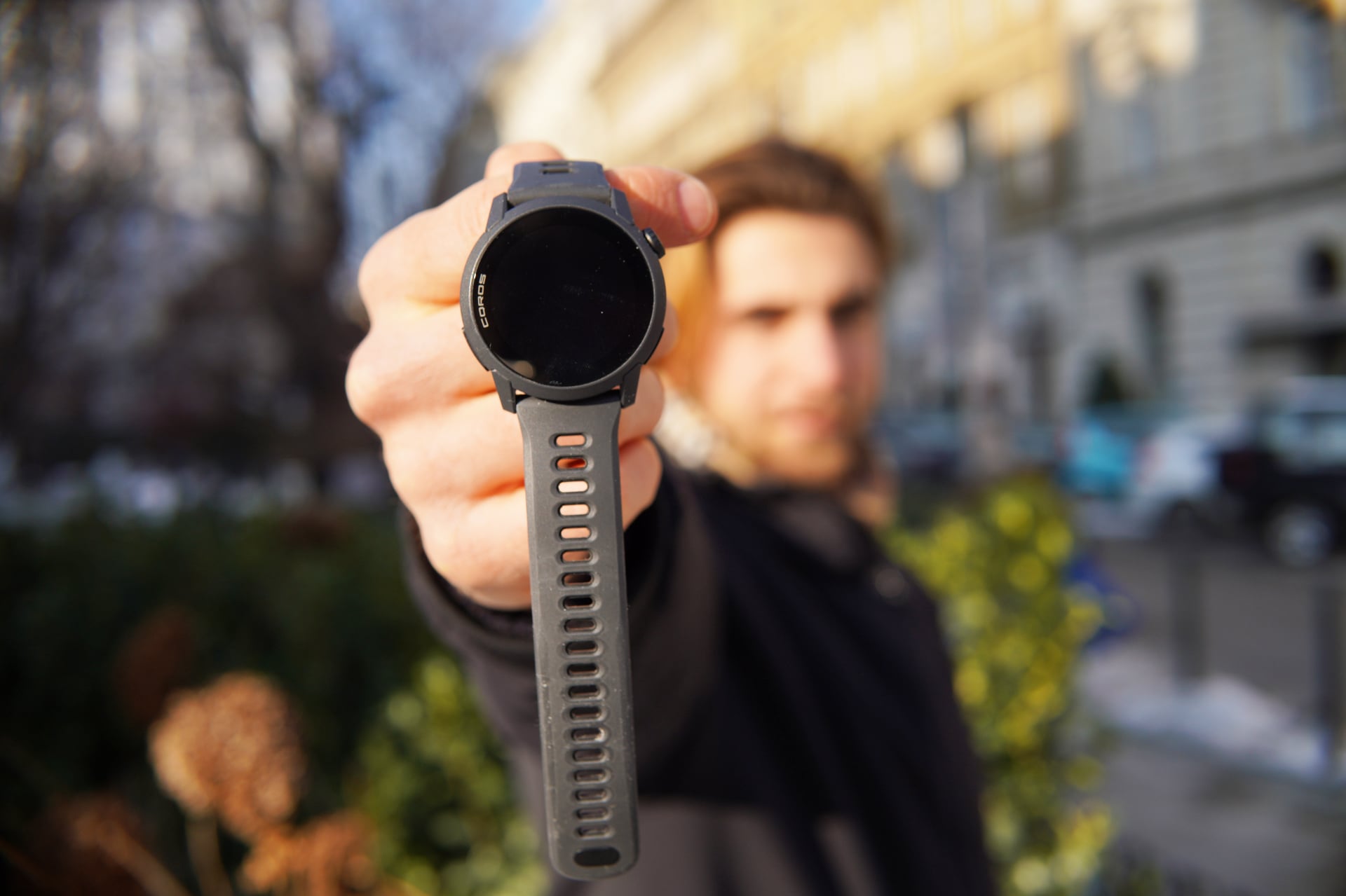 Test Coros Pace 4 Montre Noire Silicone
