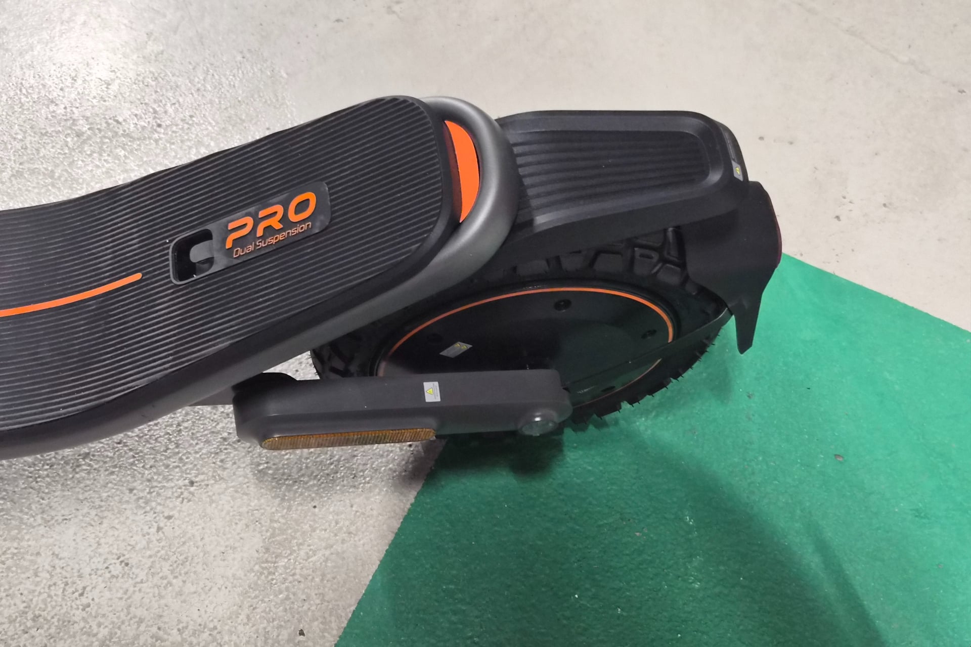 Xiaomi Electric Scooter 6 Pro prise en main