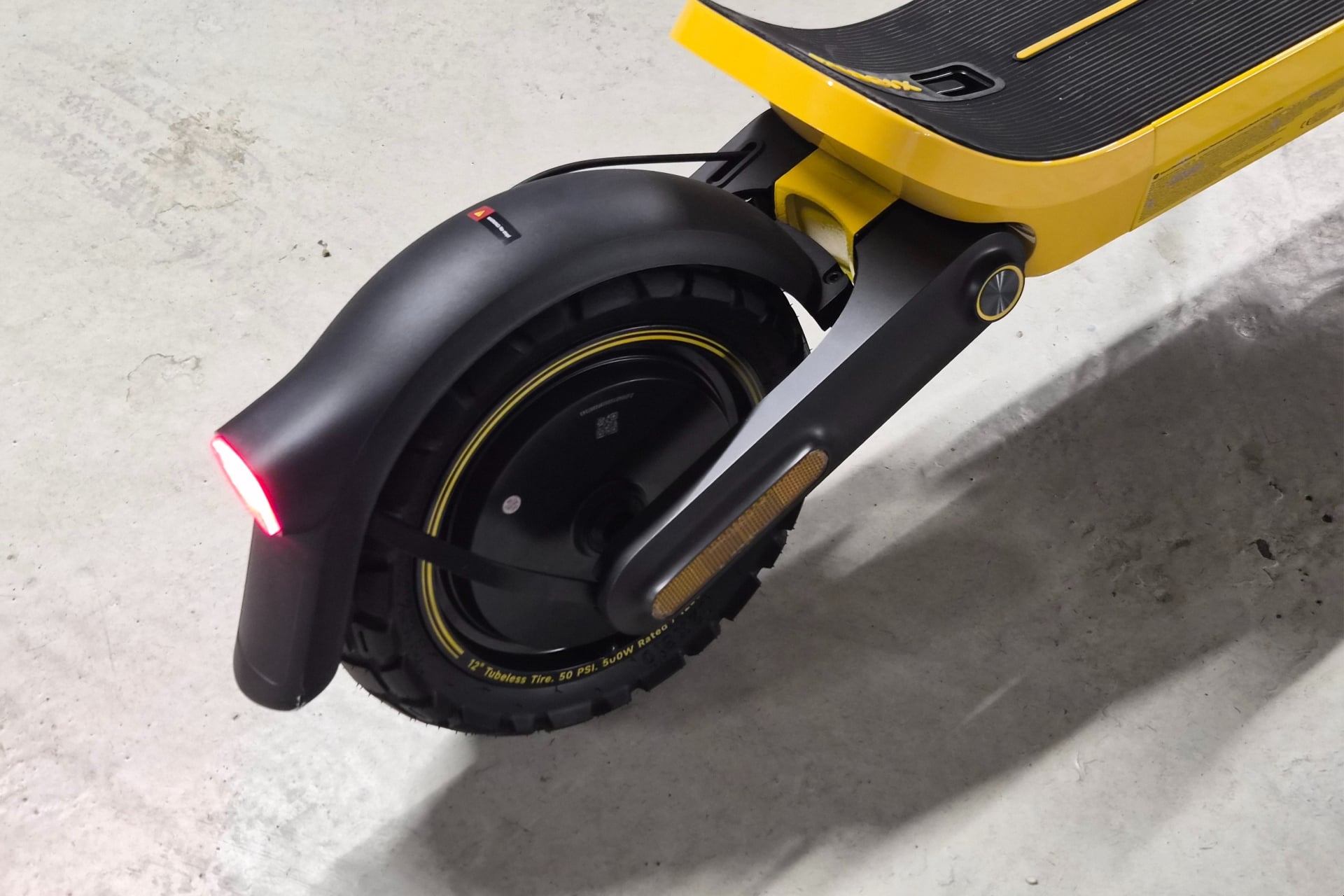 Xiaomi Electric Scooter 6 Ultra prise en main