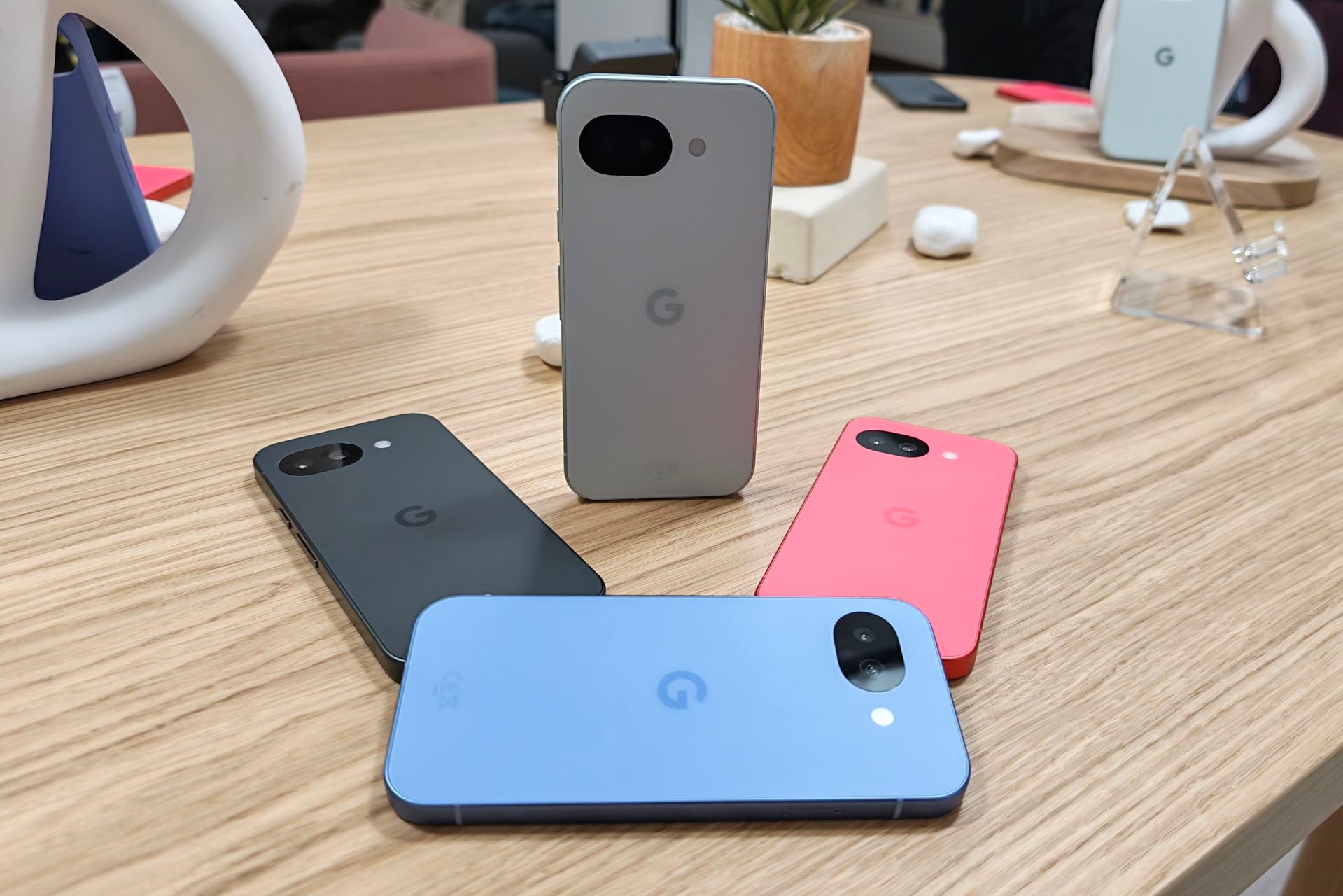 Pixel10a (12)