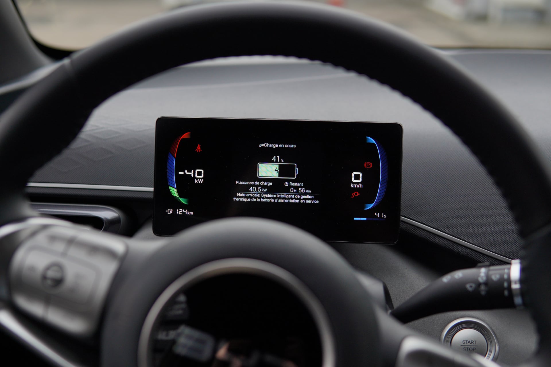 Byd Dolphin Surf Essai Ecran Volant Recharge Compteur