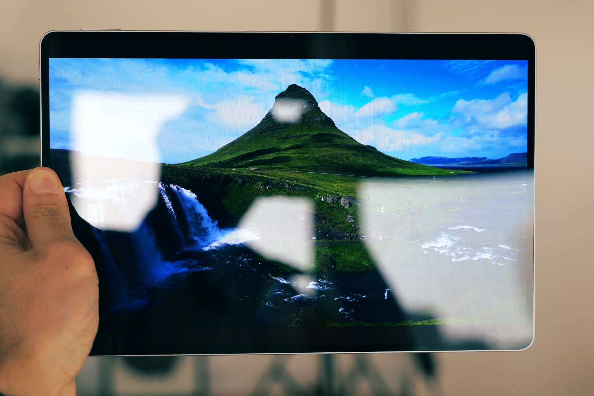 Honor Magicpad 4 Reflets