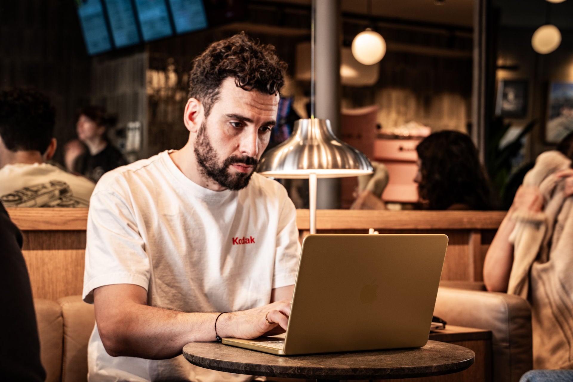 Test Macbook Neo Apple