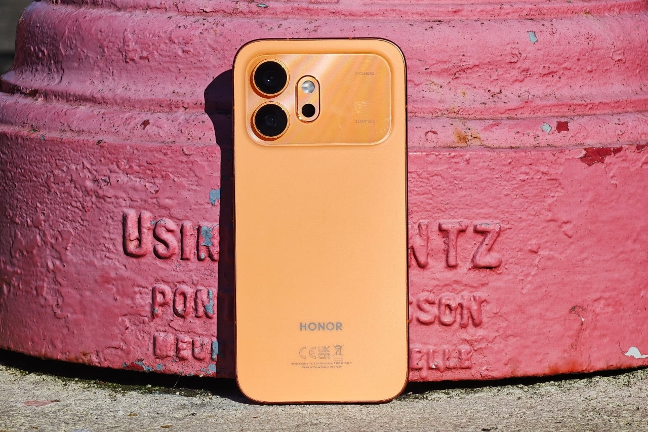 Honor 600 copie iPhone 17 Pro cover test design dos préhension avis