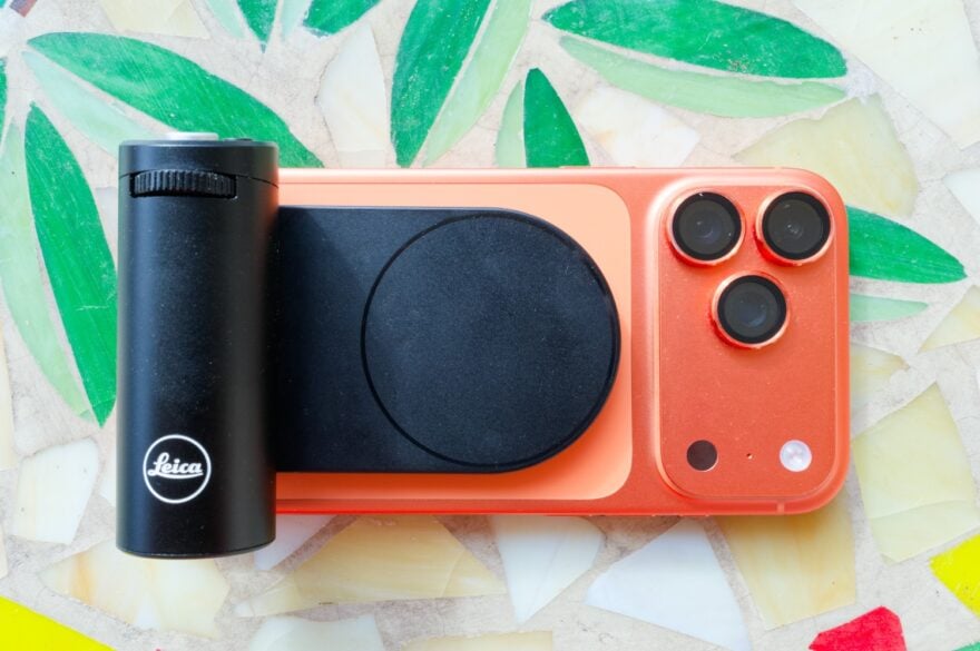 Le Leica LUX Grip : poignée iPhone premium et coûteuse