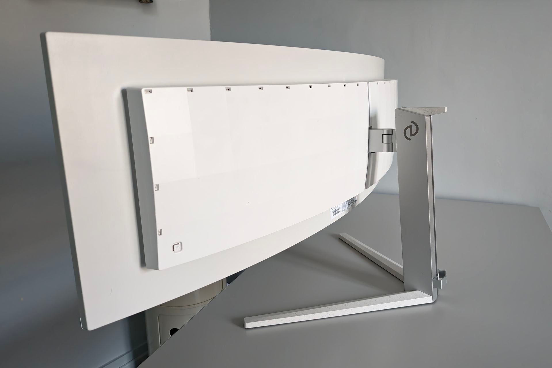 Philips Evnia (24)