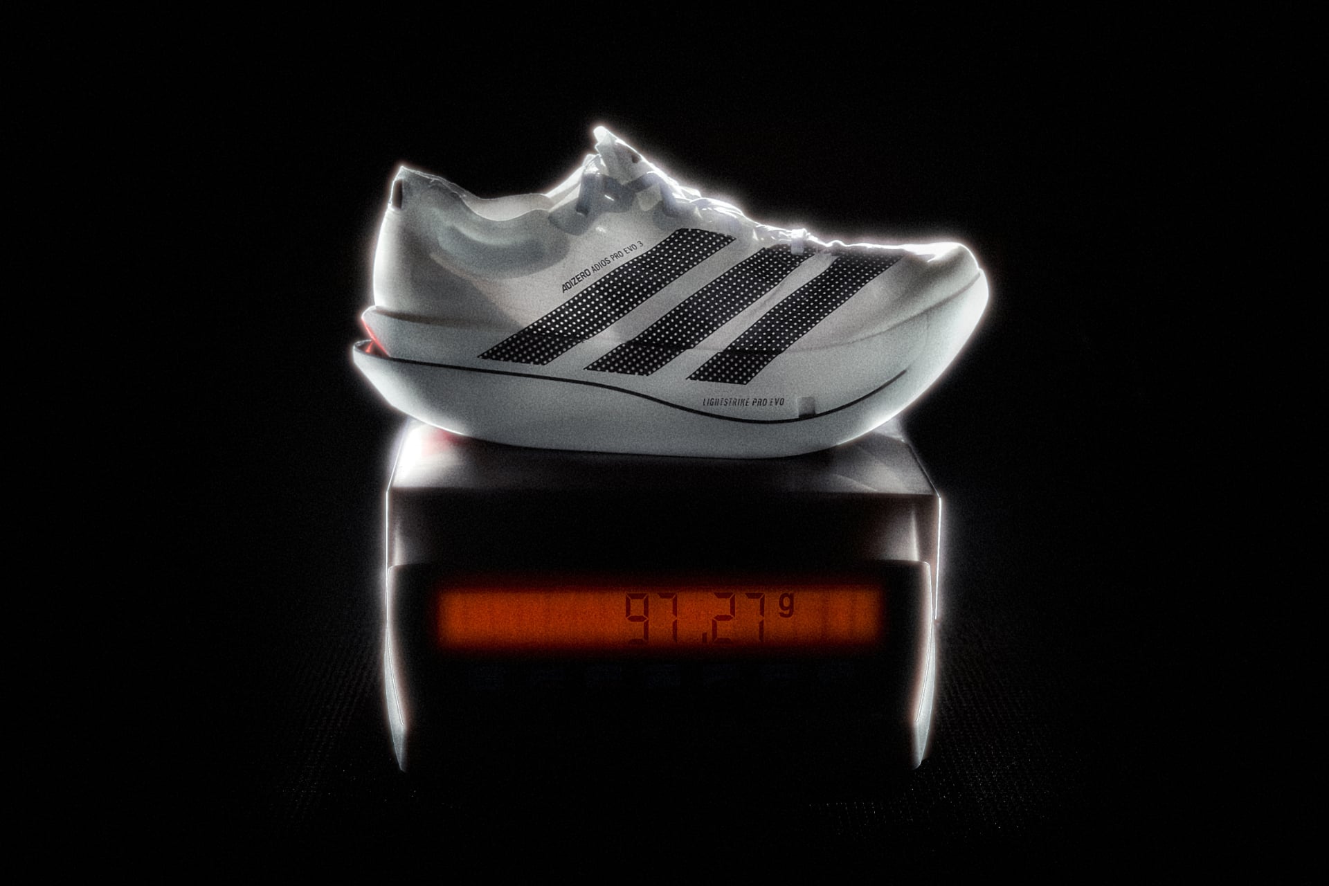 Adidas Adizero AdiOS Evo 3 Poids 97 Grammes