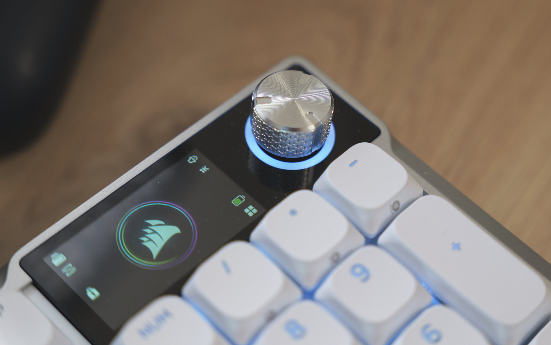 Corsair Vanguard Air 99 Wireless Molette2
