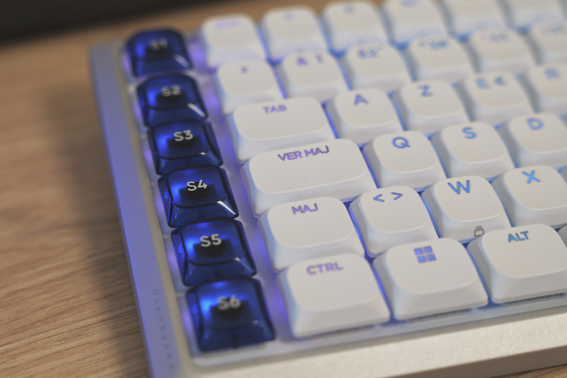 Corsair Vanguard Air 99 Wireless Touches S
