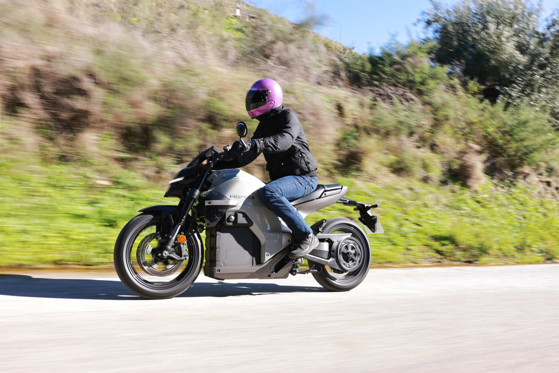 Essai Honda Wn7 Departementale