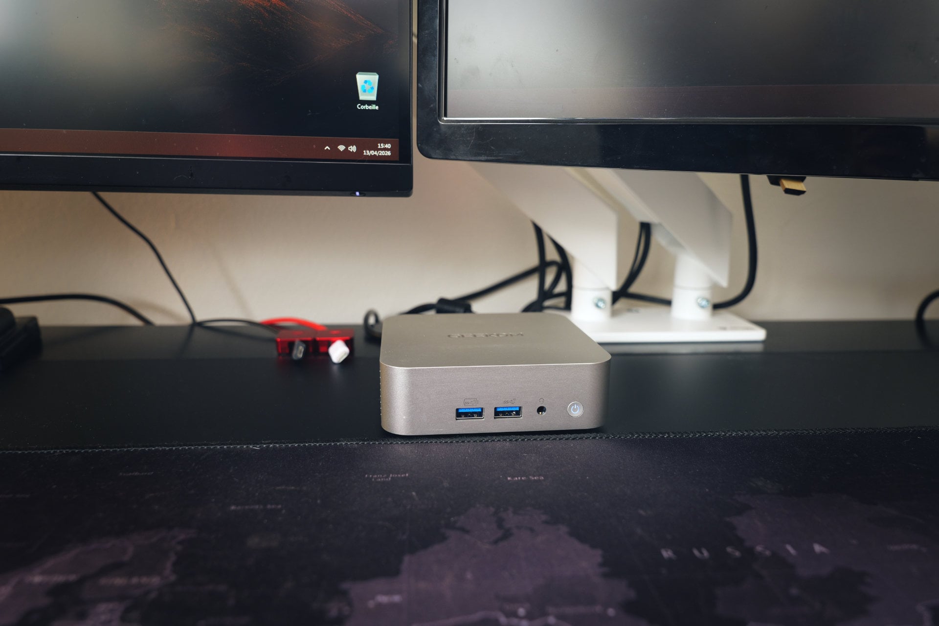 Geekom A5 Pro Bureau