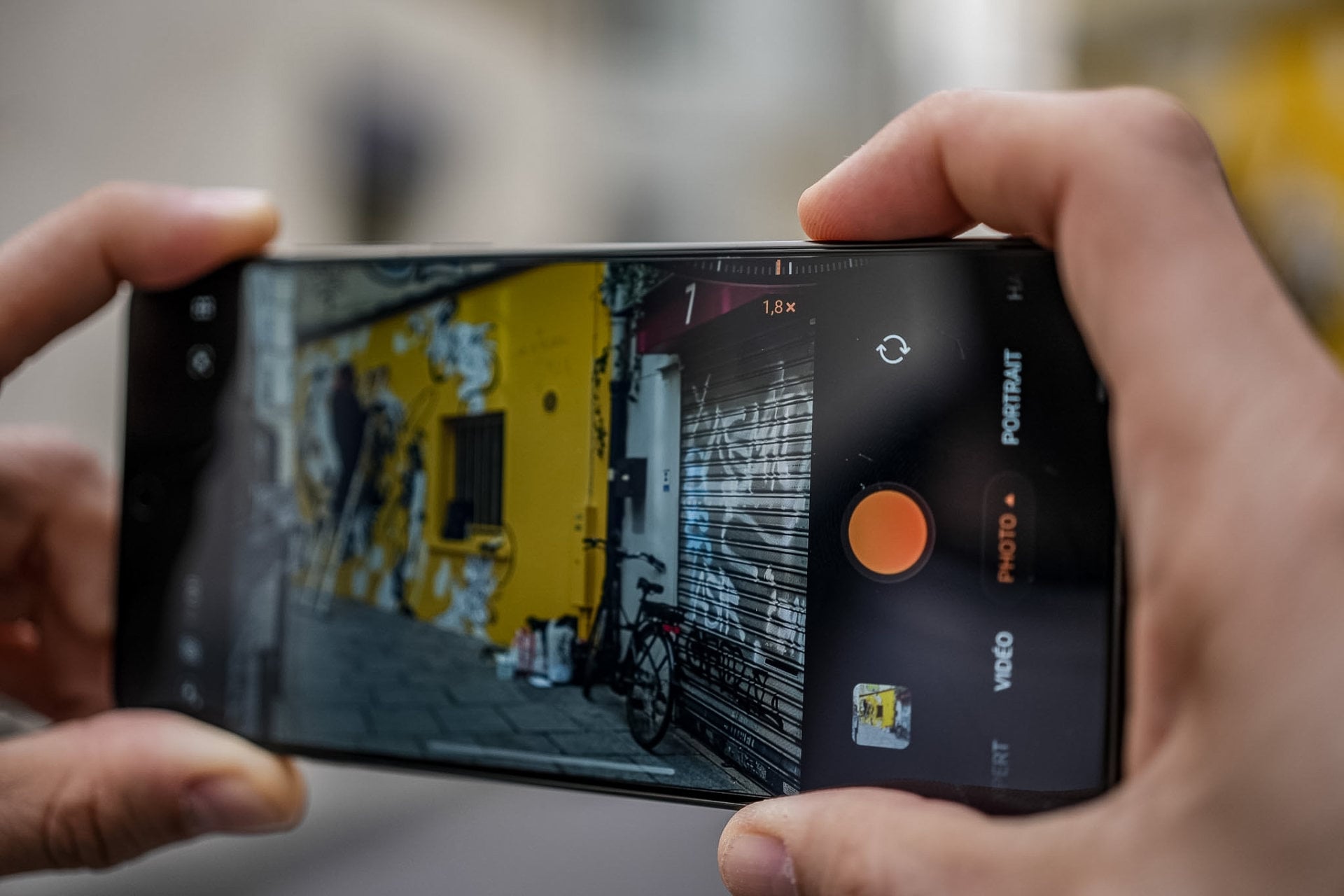 Test Oppo Find X9 Ultra Camera Bouton