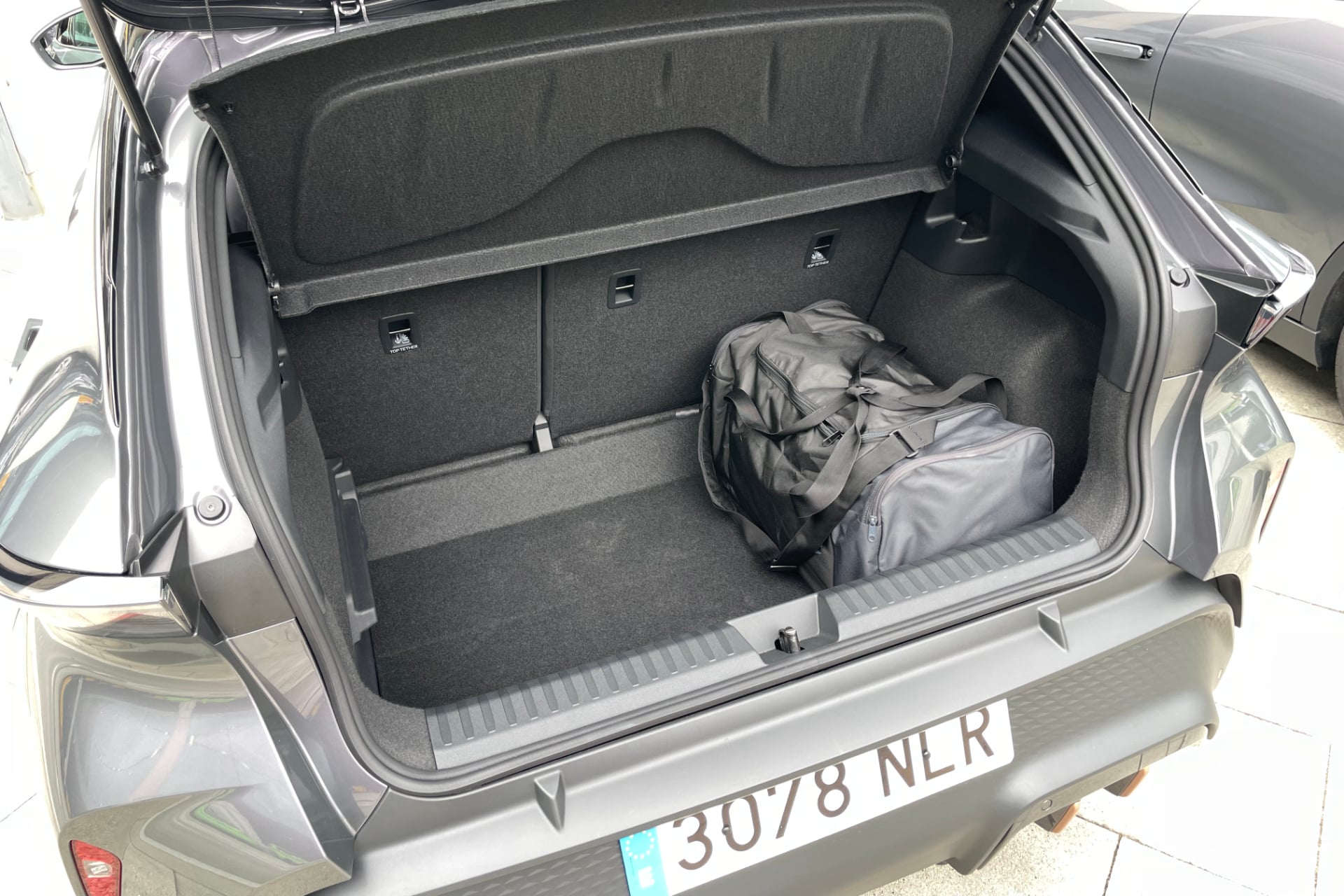 Essai Cupra Raval Vz 2026 Coffre