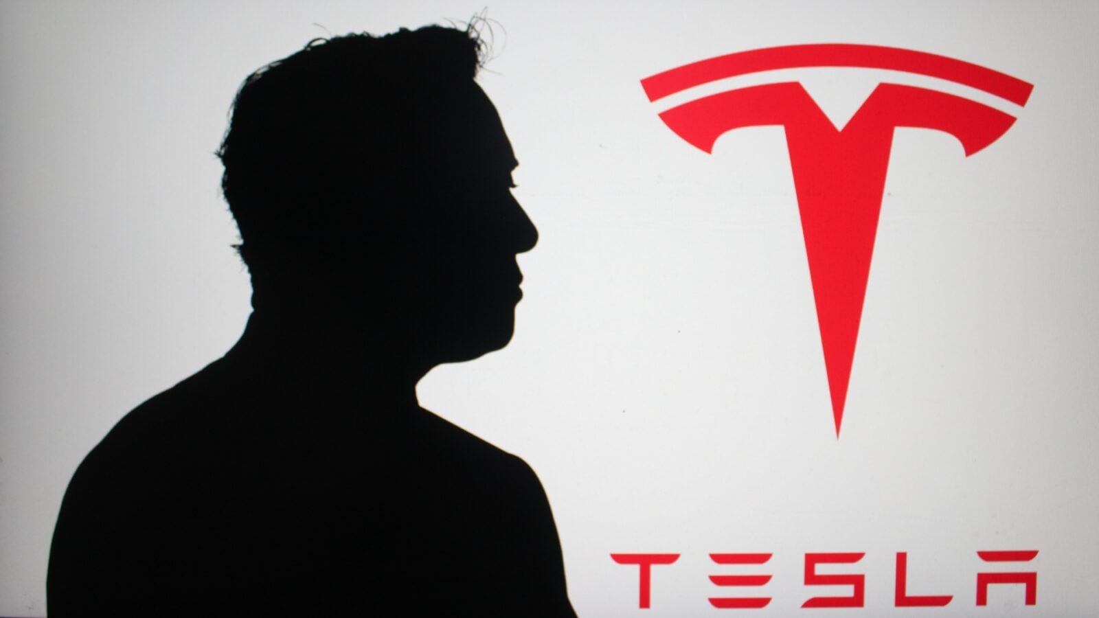Nous savons enfin ce que voulait Elon Musk en Chine aux côtés de Donald Trump. En quatre mots : la survie de Tesla