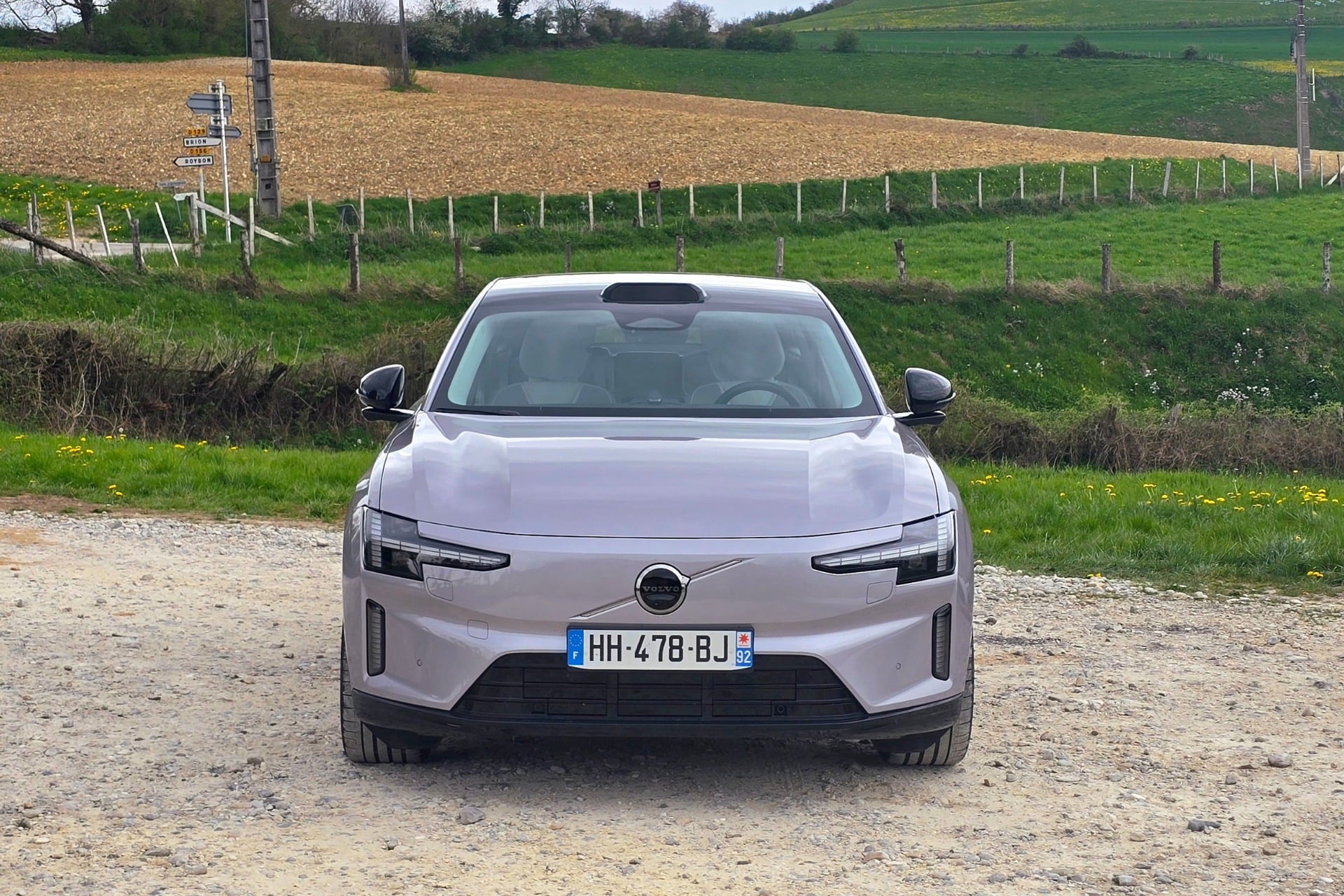 Volvo Es90 (12)
