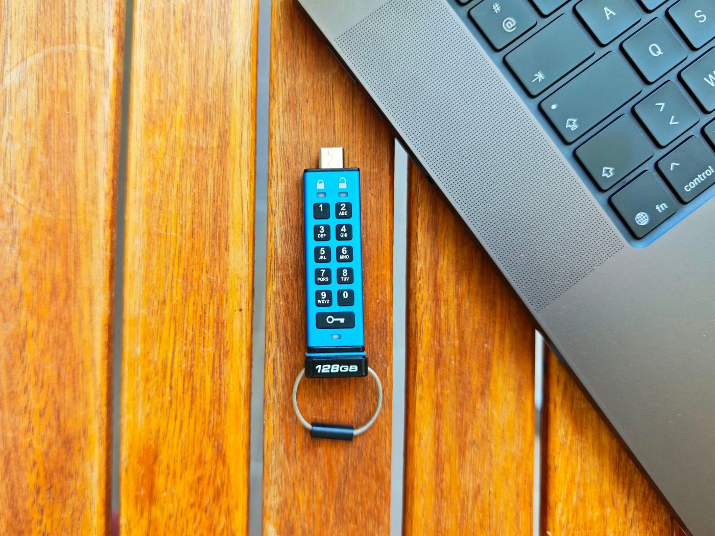 Kingston IronKey Keypad 200C