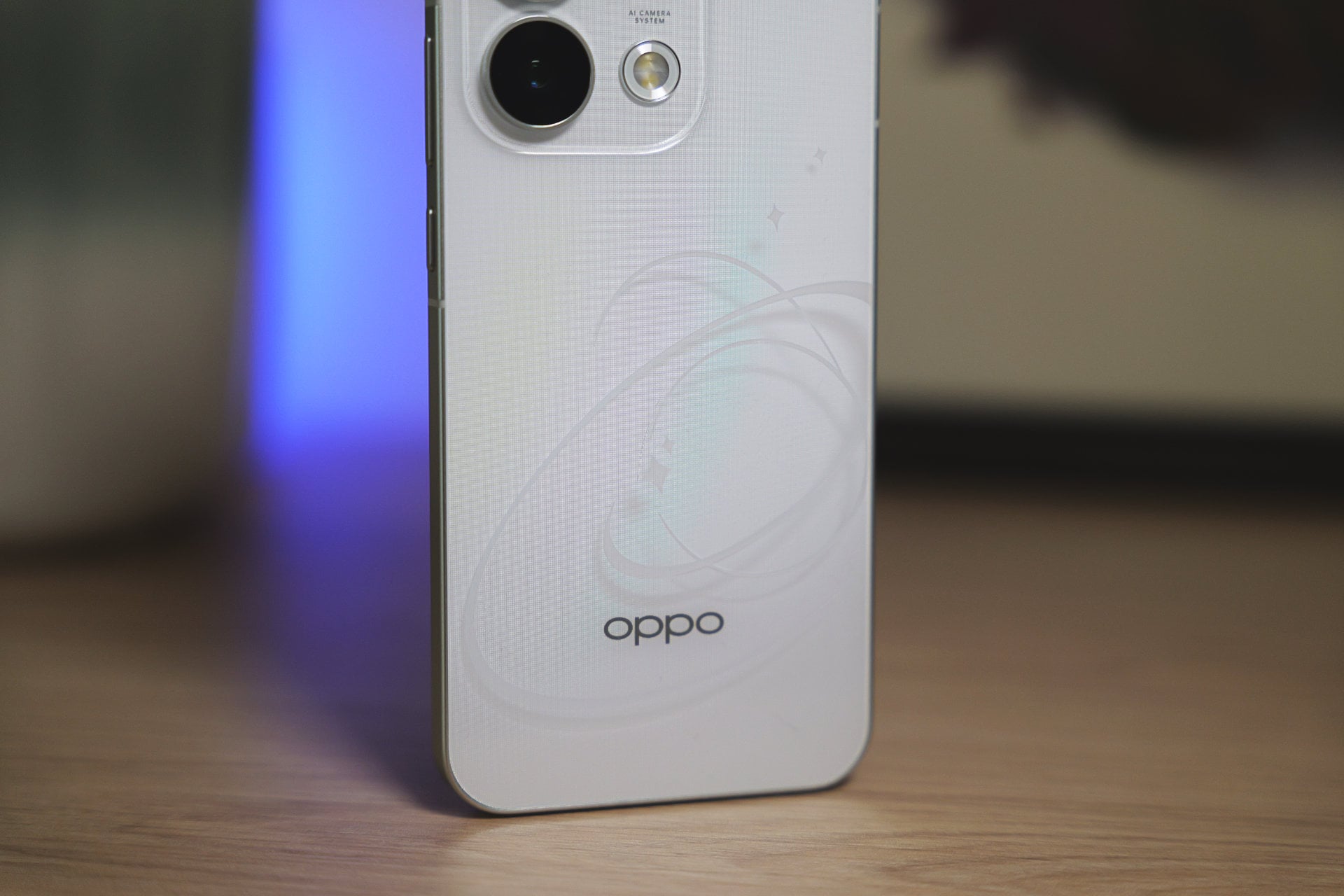 Oppo Reno 16 Pro Holoverse