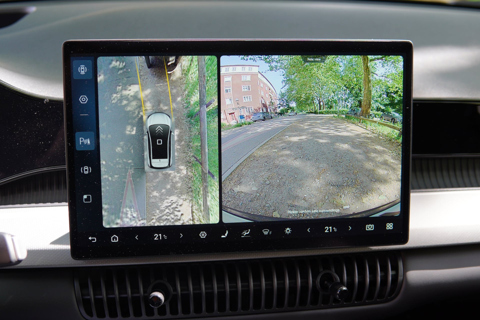 Byd Dolphin G Photo Essai 2026 Camera Recul