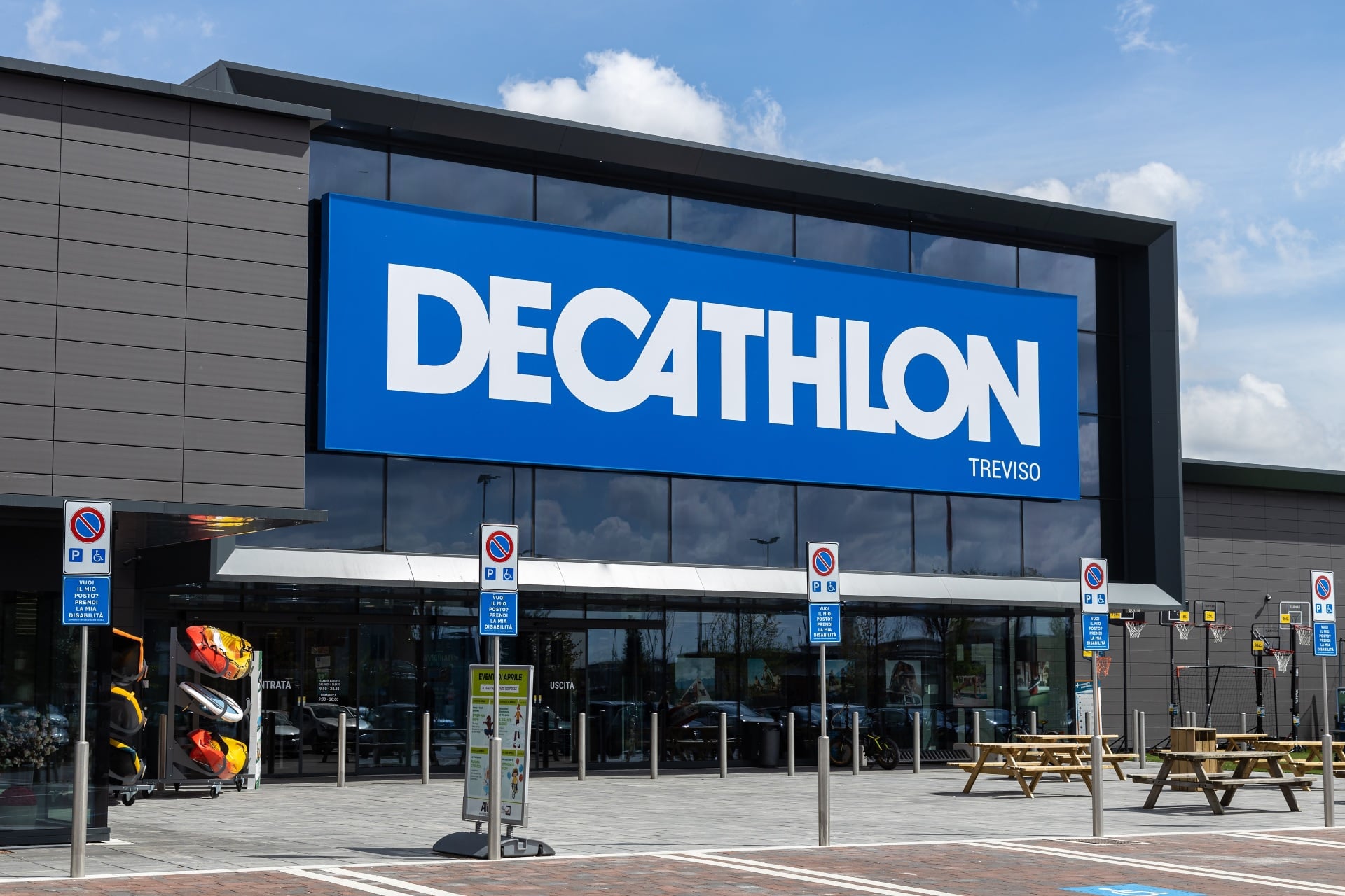 Decathlon Actions