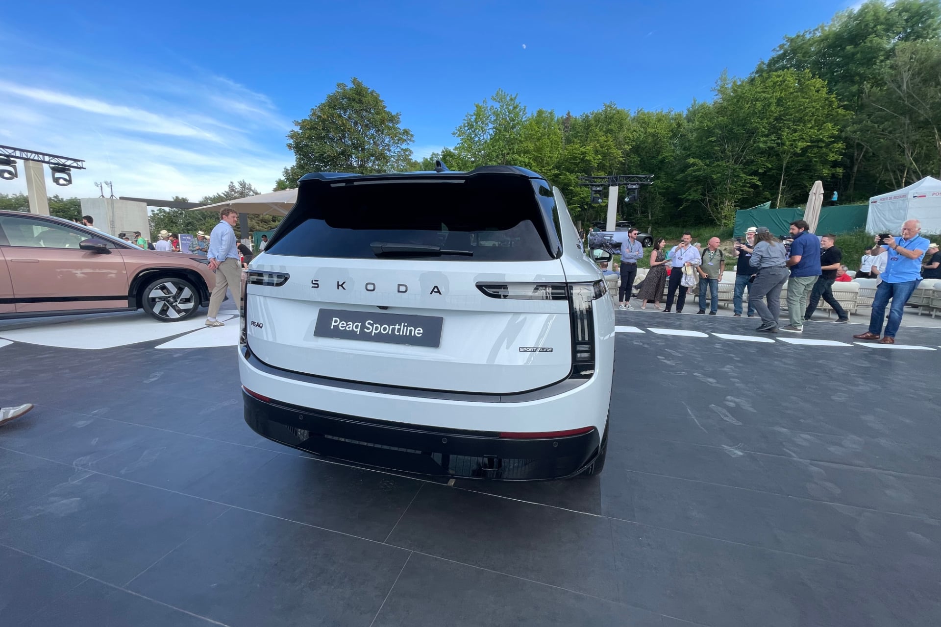 Skoda Peaq Presentation Suv Electrique 7 Places Arriere