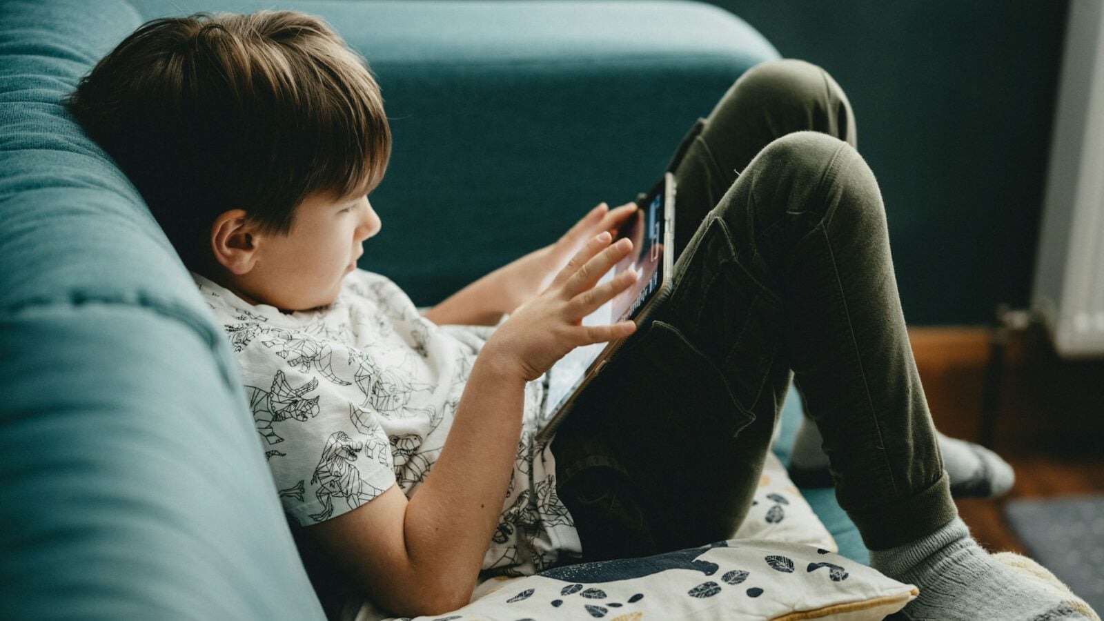Comment préparer vos enfants à grandir avec l’intelligence artificielle ?