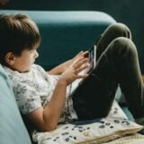 Enfant, Tablette