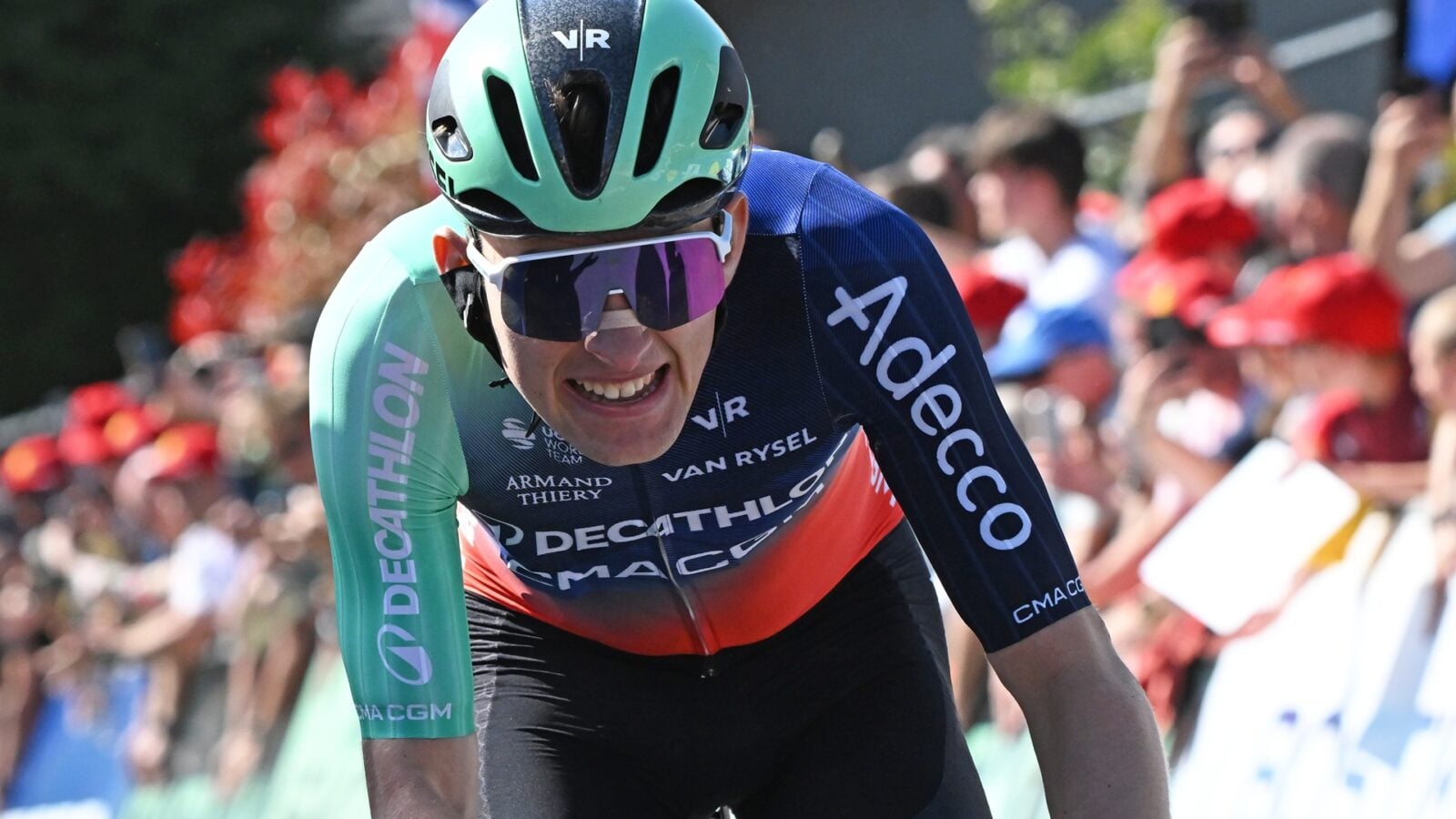 « L’IA va dire : Pogacar sera plus fort à 65 kilos » : ces technologies révolutionnent le Tour de France