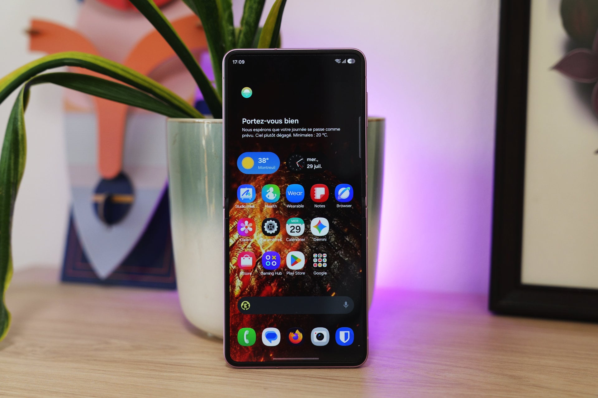 Samsung Galaxy Z Flip 8 Face