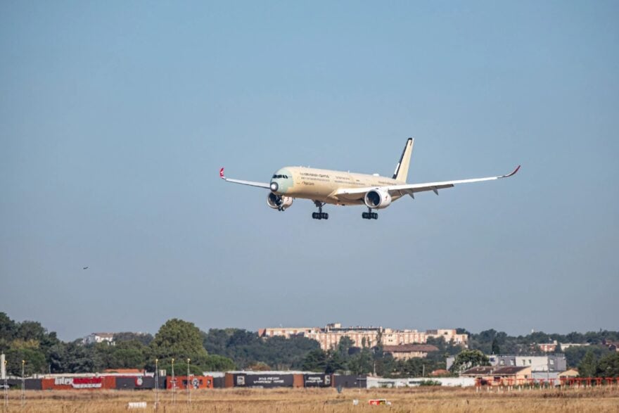 Airbus : son avion le plus fou réussit un vol marathon de 24 heures sans escale