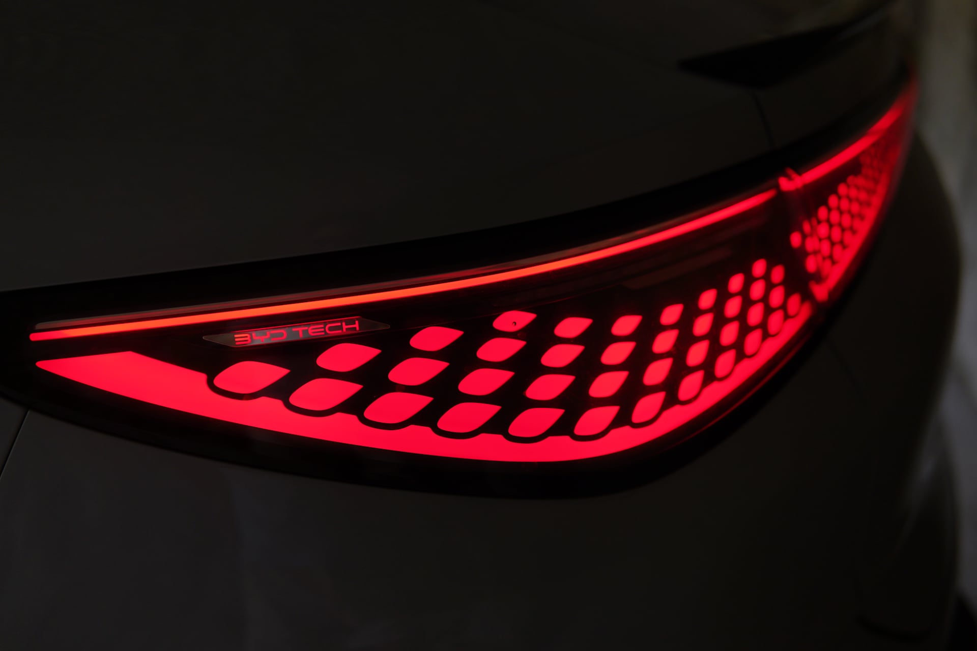 Essai Byd Sealion 7 Optique Arriere