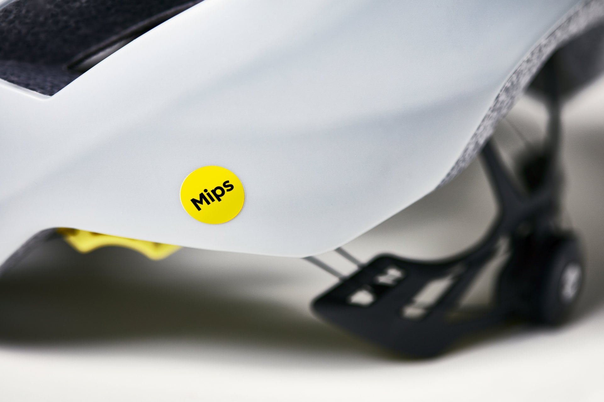 Mips Logo Casque Zoom