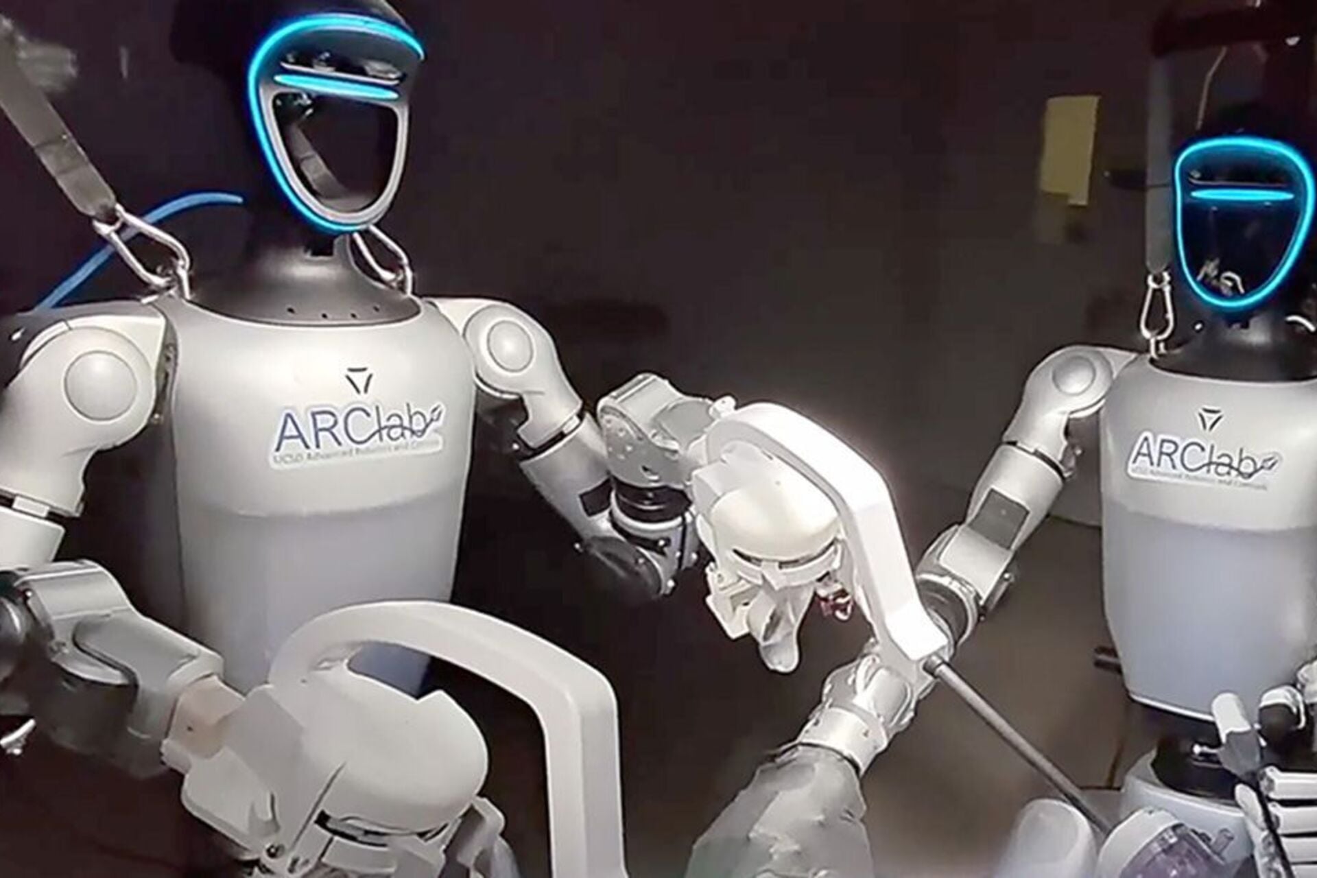 Operation Chirurgie Robot Humanoide (1)