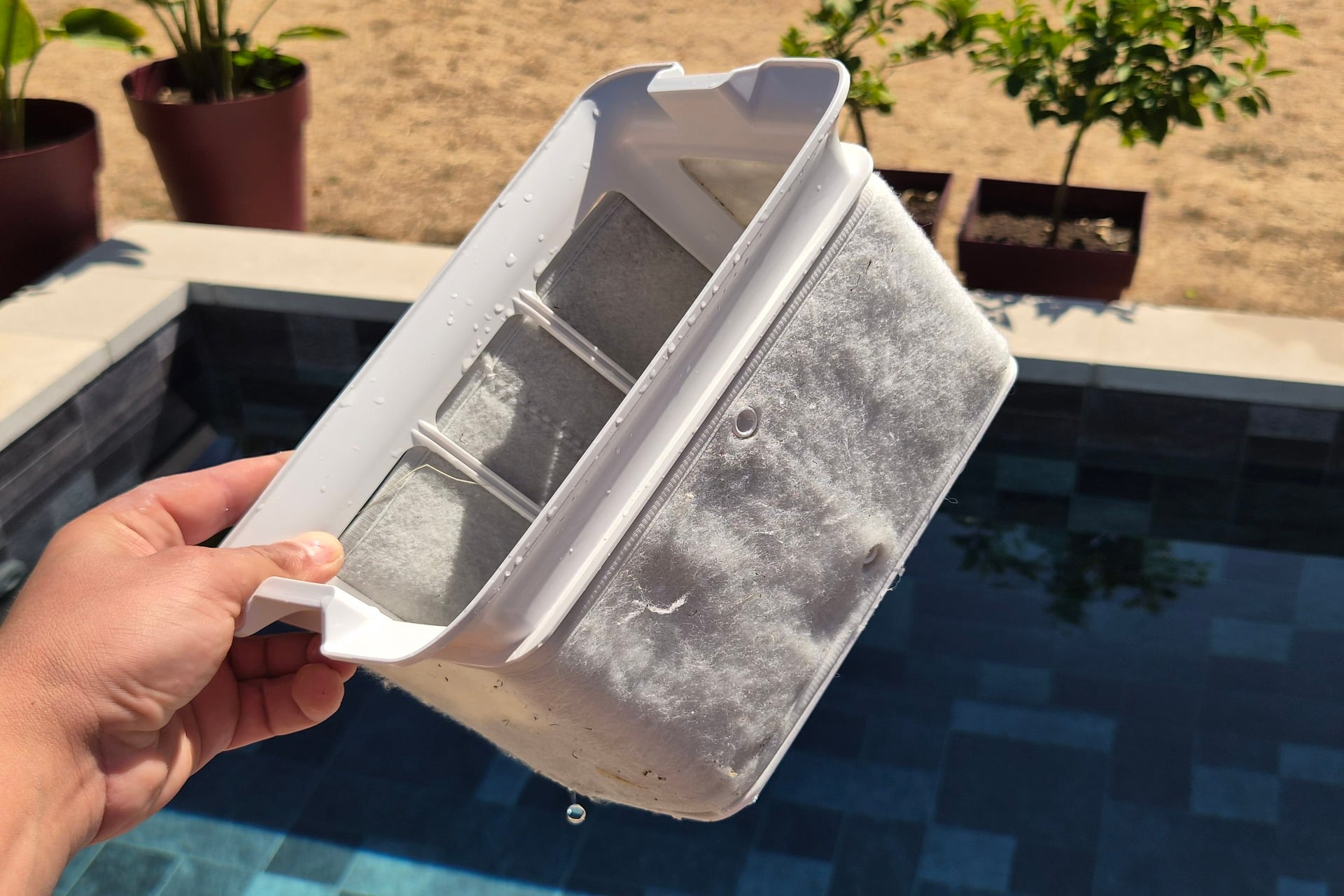 application IA Navium base de charge caméra