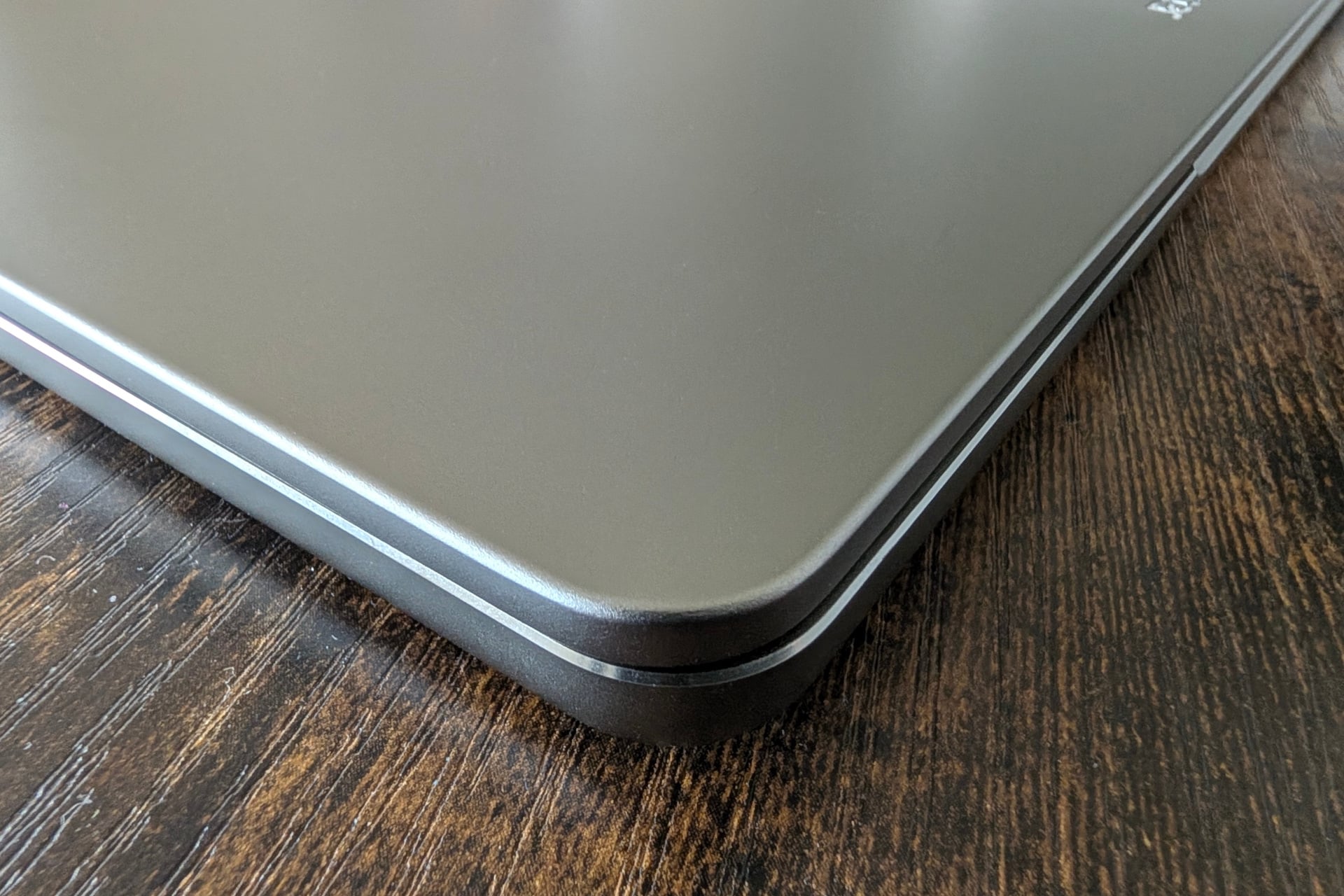 Acer Swift Air Détail Bords